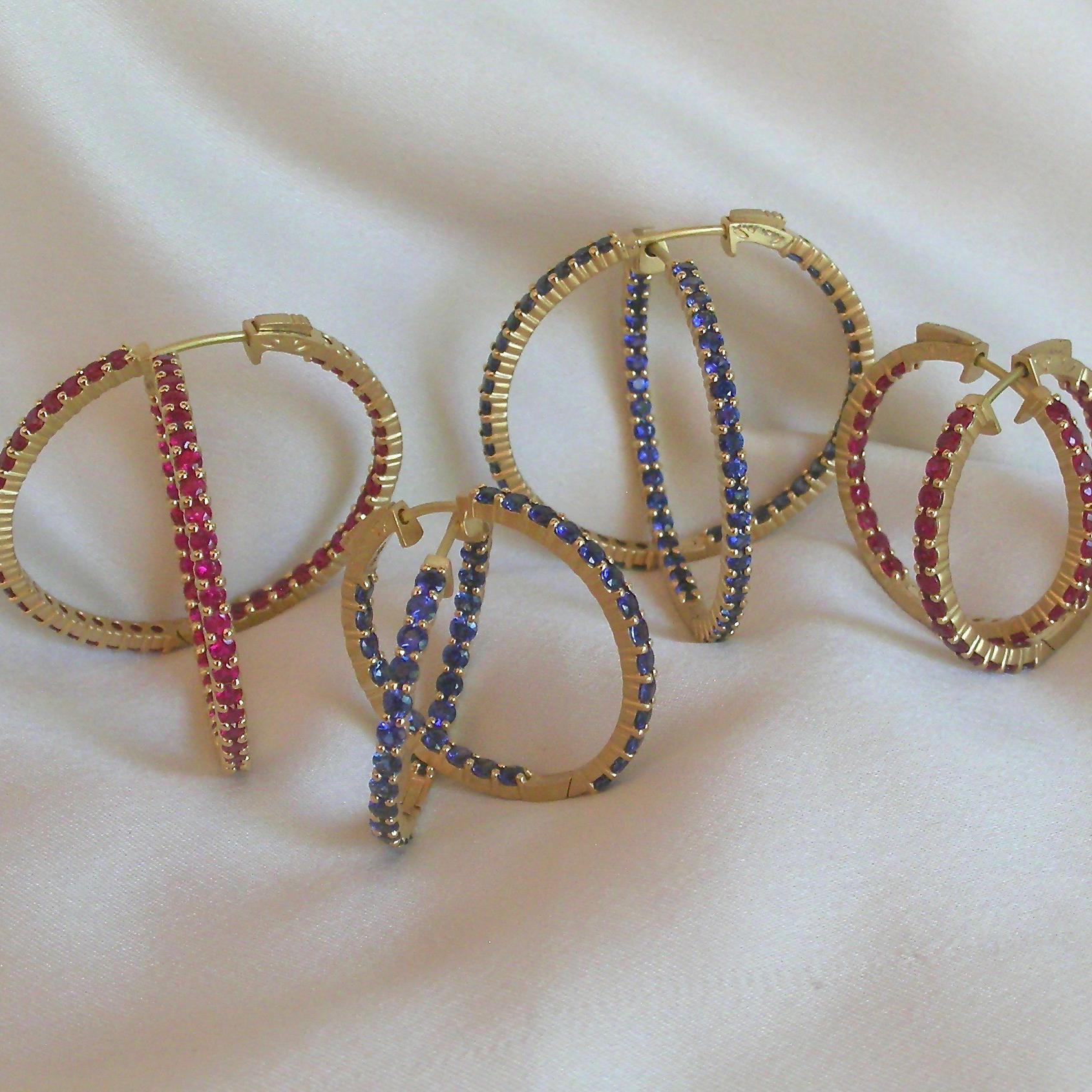 Blue Sapphire Hoop Earrings w/ 18k Gold In New Condition For Sale In Eugene, OR