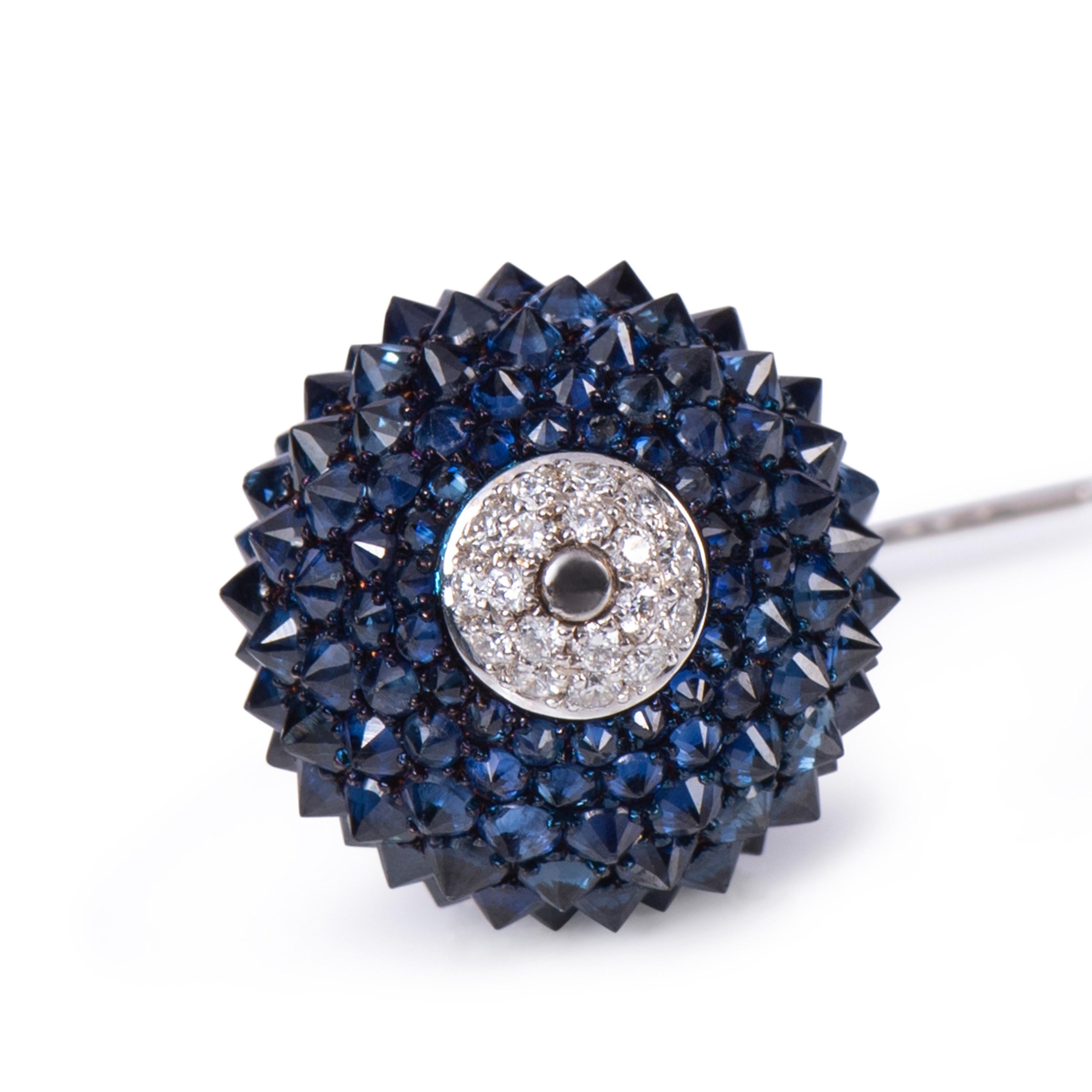 Round Cut Blue Sapphire Lamp Reverse Setting Diamond Earring For Sale
