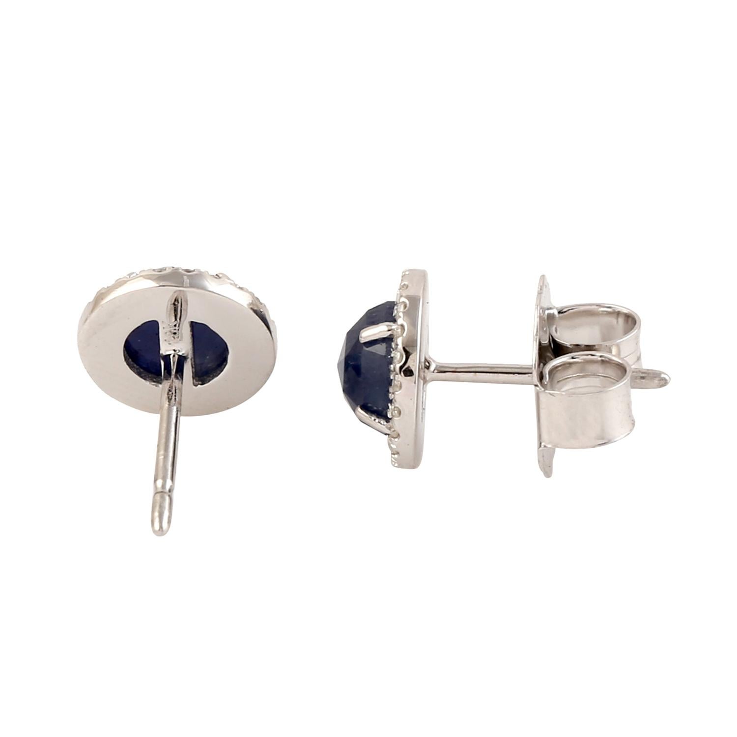 Taglio misto Orecchini minimalisti con zaffiro blu e diamanti in oro bianco 18 carati in vendita