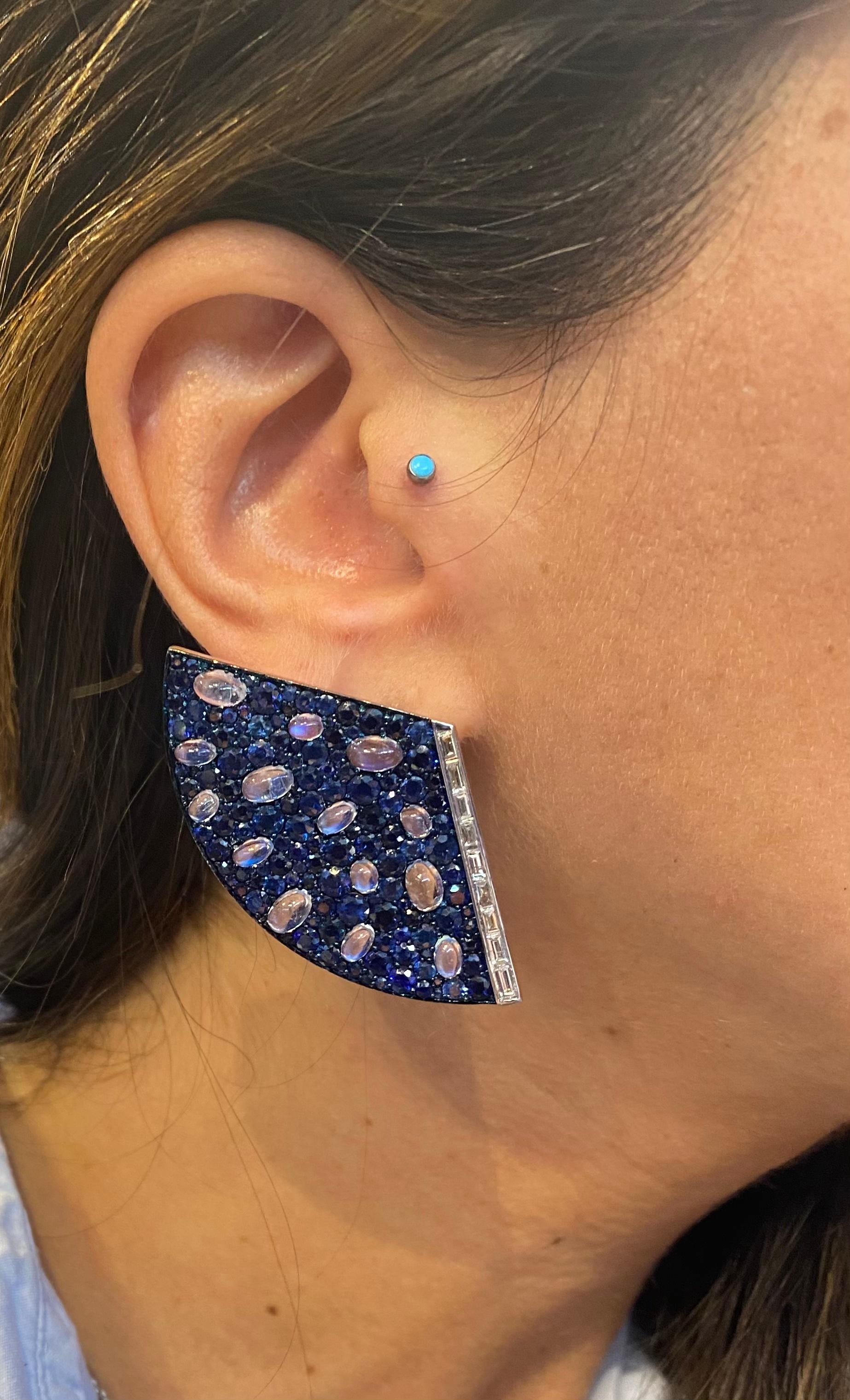 Blue Sapphire and Moonstone Diamond Earrings In New Condition In New York, NY