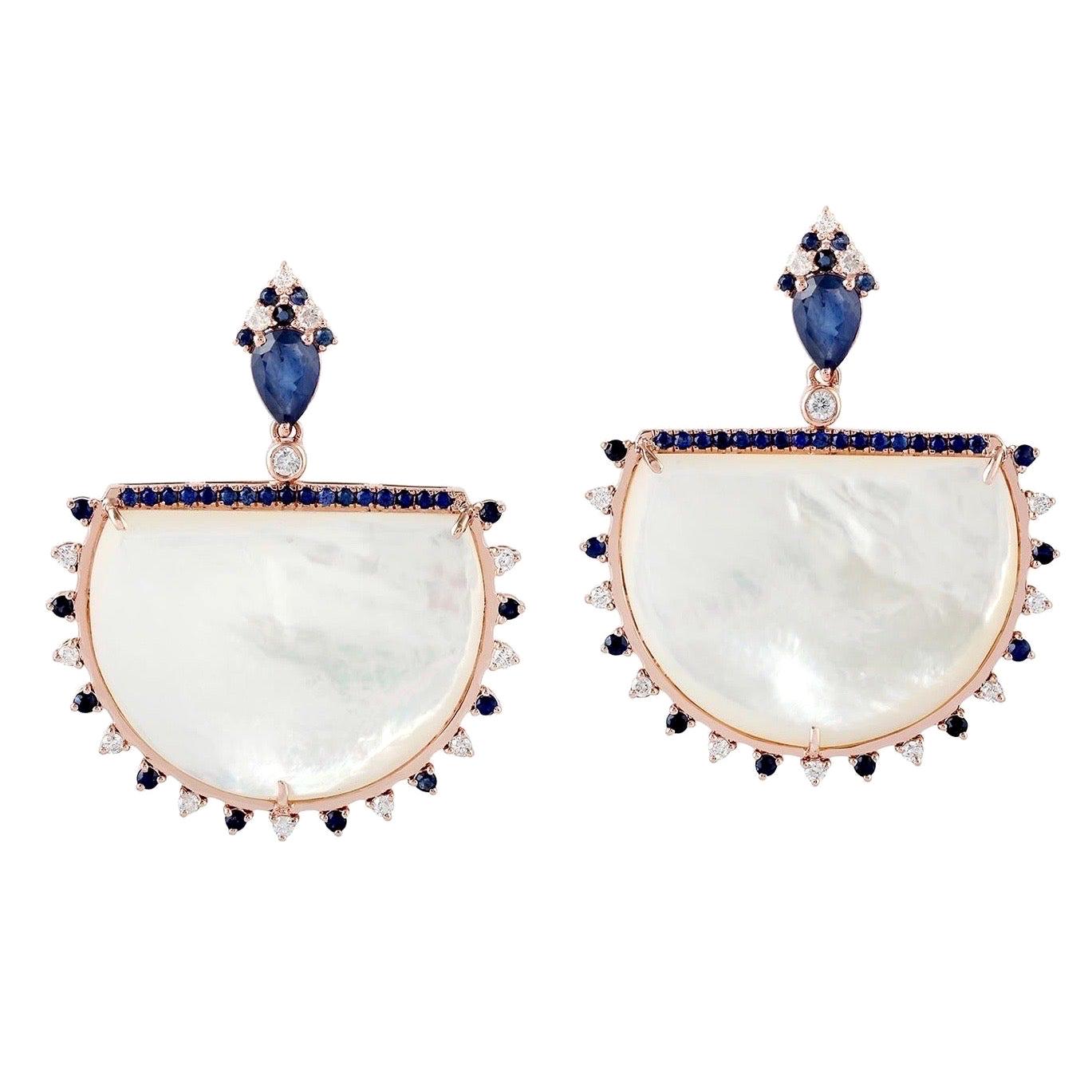 Ohrringe mit blauen Saphiren, Perlen und Diamanten aus 18 Karat Gold