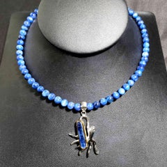Halskette mit 3,025 Karat blauem Saphir Kyanit