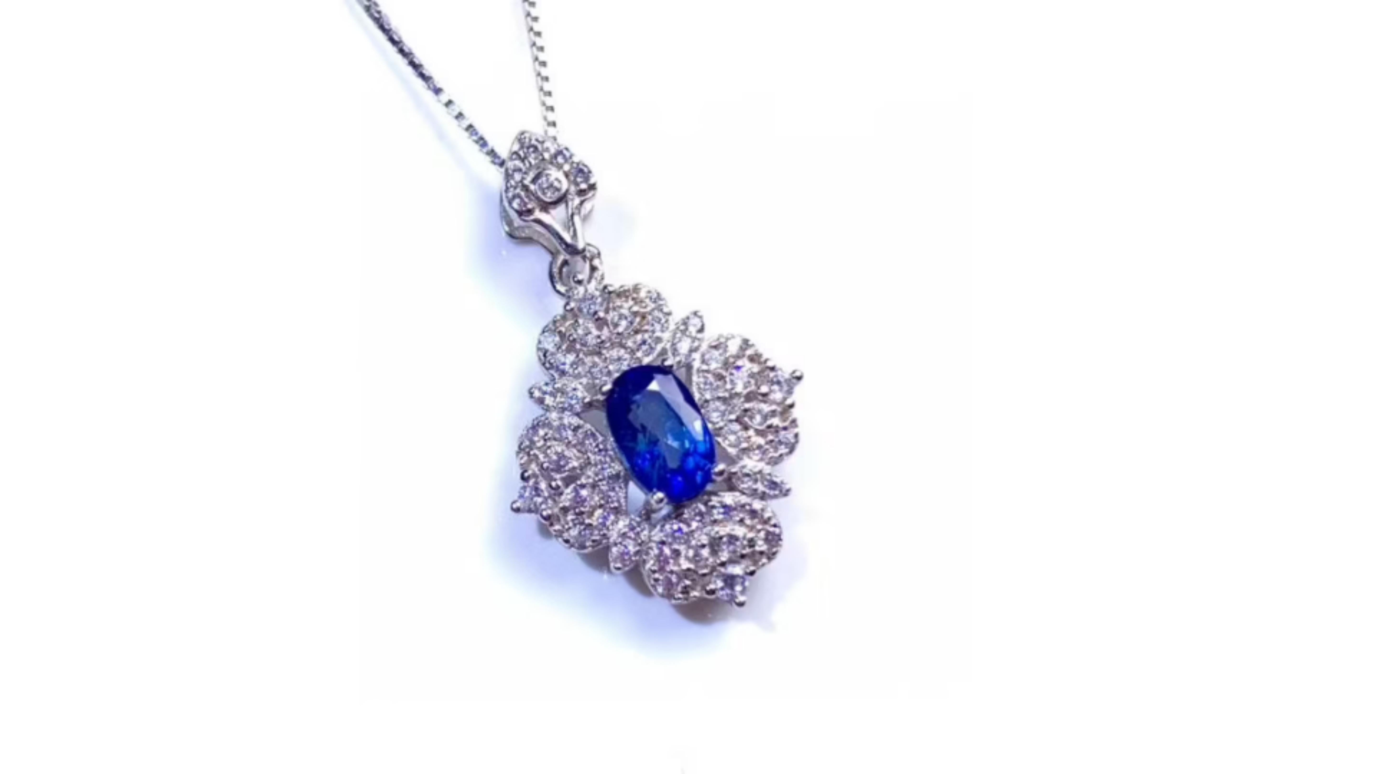Oval Cut Blue Sapphire Necklace Platinum Plated For Sale