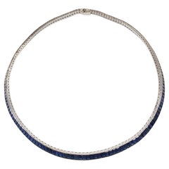 Halskette mit blauem blauem Saphir in 18 Karat Weißgoldfassung