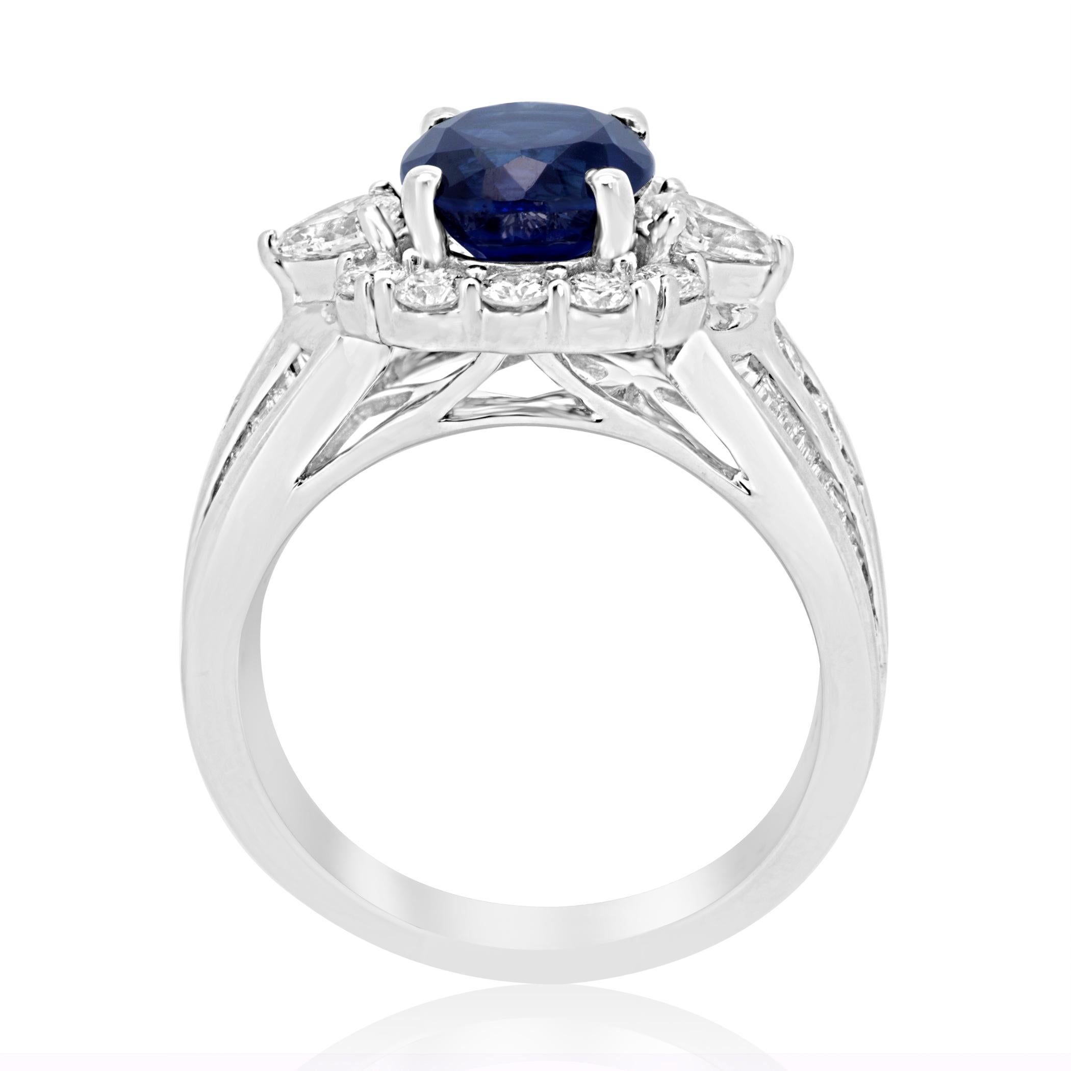 Women's or Men's Art Deco Style Blue Sapphire Oval White Diamond Halo Gold Fashion Cocktail Ring
