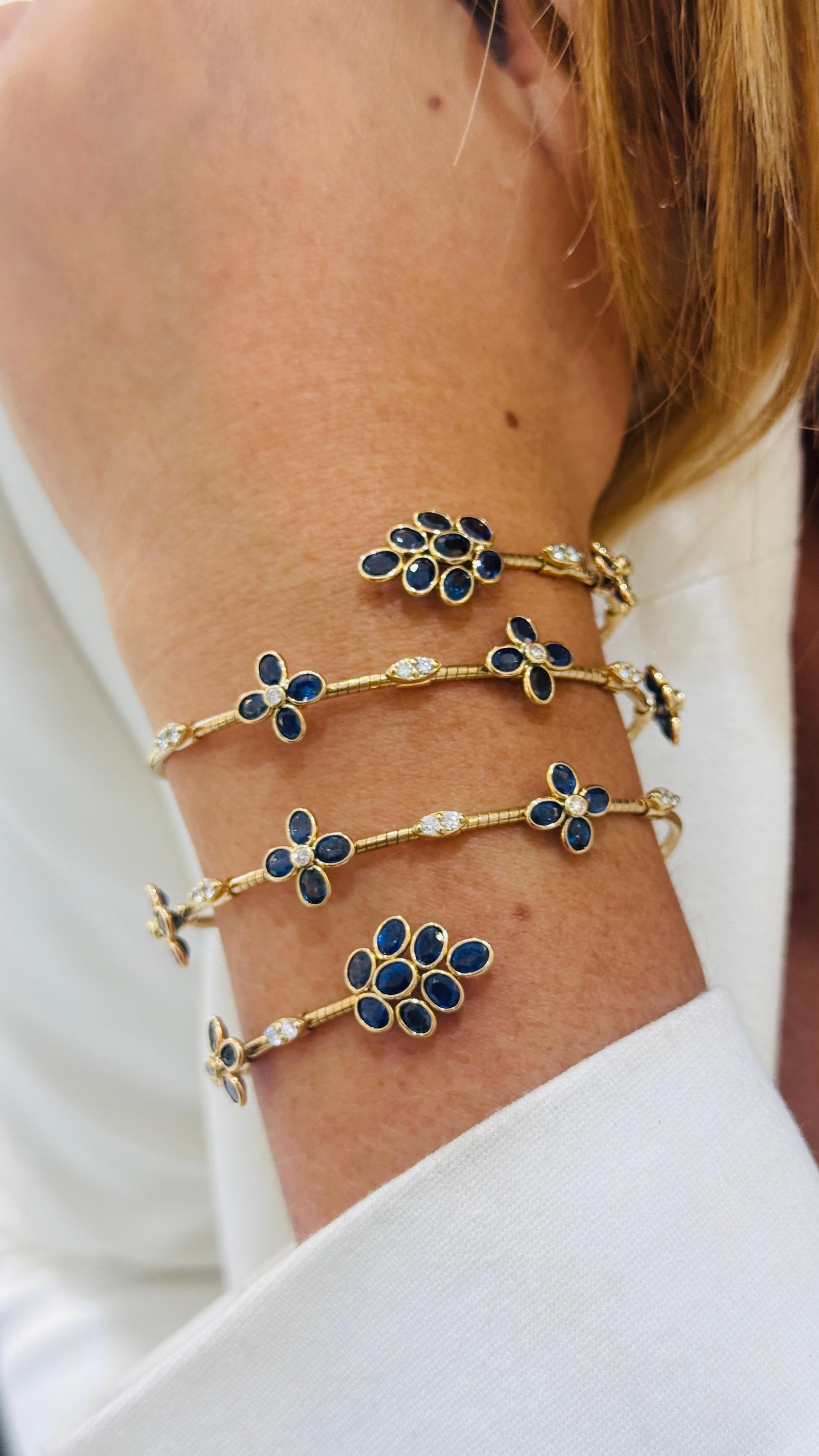 Le bracelet Tresor Emerald & Diamond présente 12,98 cts de saphir bleu et 0,76 cts de diamant. Diamant en or jaune 18 carats. Les bracelets sont une ode à la beauté luxueuse et classique avec des diamants étincelants. Leur design contemporain et