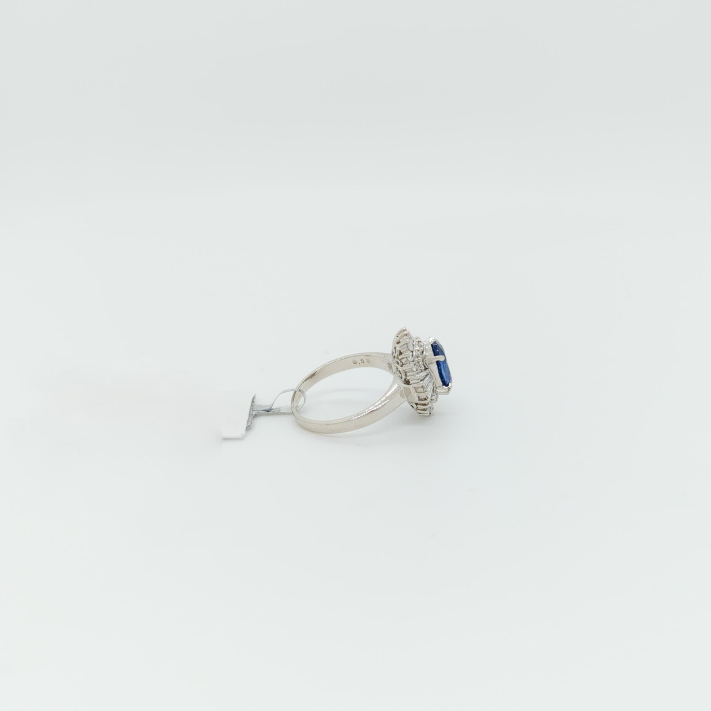 Blue Sapphire Oval and White Diamond Cocktail Ring in Platinum For Sale 1