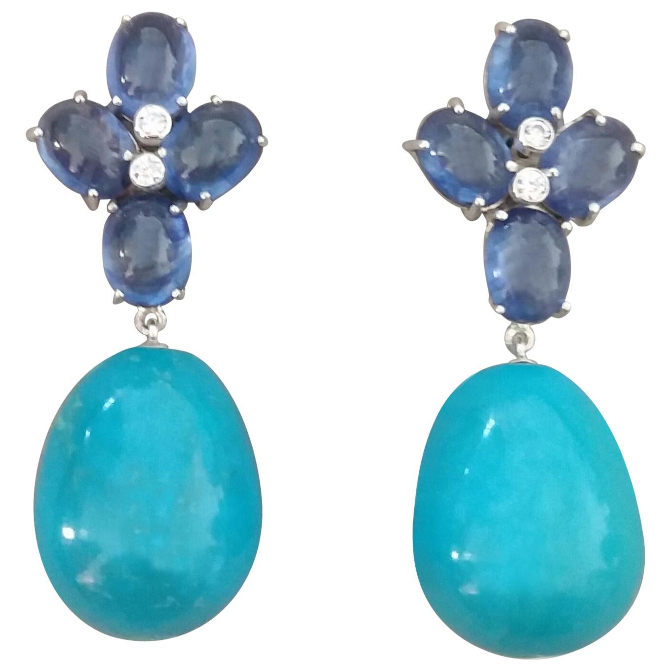 Boucles d'oreilles en saphir bleu, cabochons ovales, or, diamants ronds et turquoise en forme de goutte