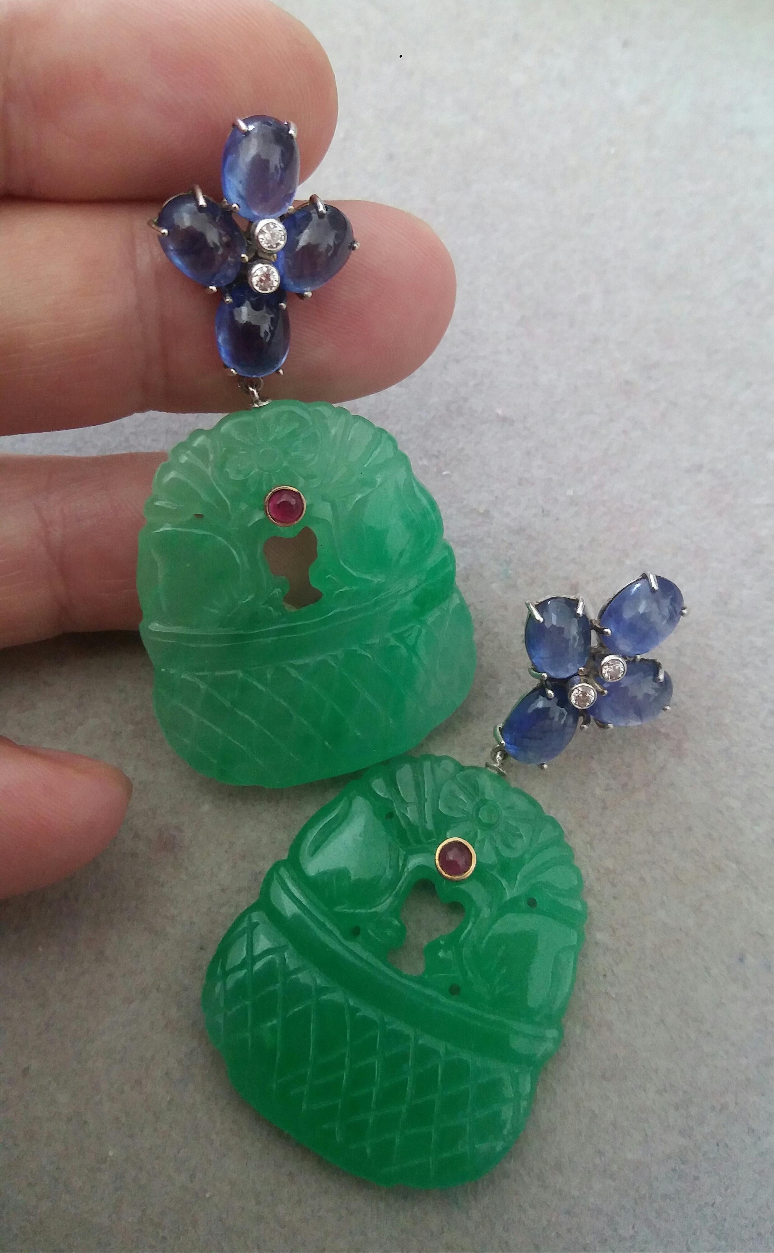 Blue Sapphire Oval Cabs Rubies Gold Diamonds Carved Jades Dangle Earrings For Sale 3