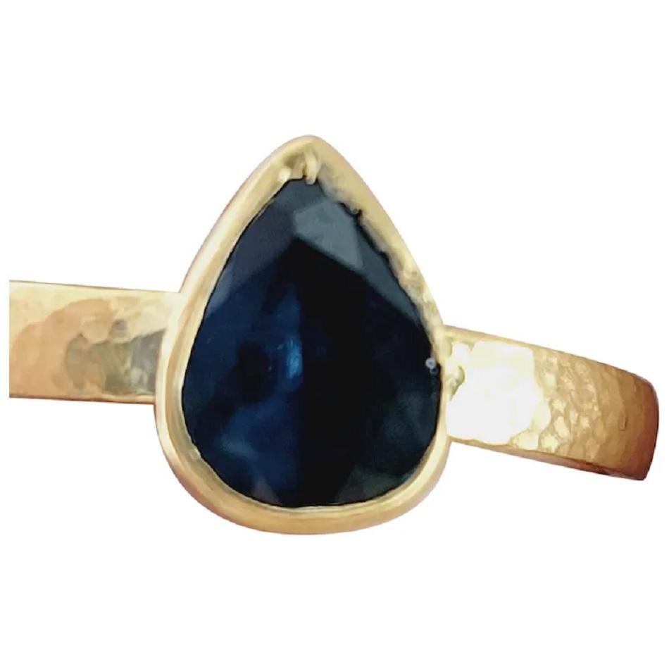 Blue Sapphire Pear Cut Ring Designed by Gurhan in 24K Yellow Gold For Sale 4