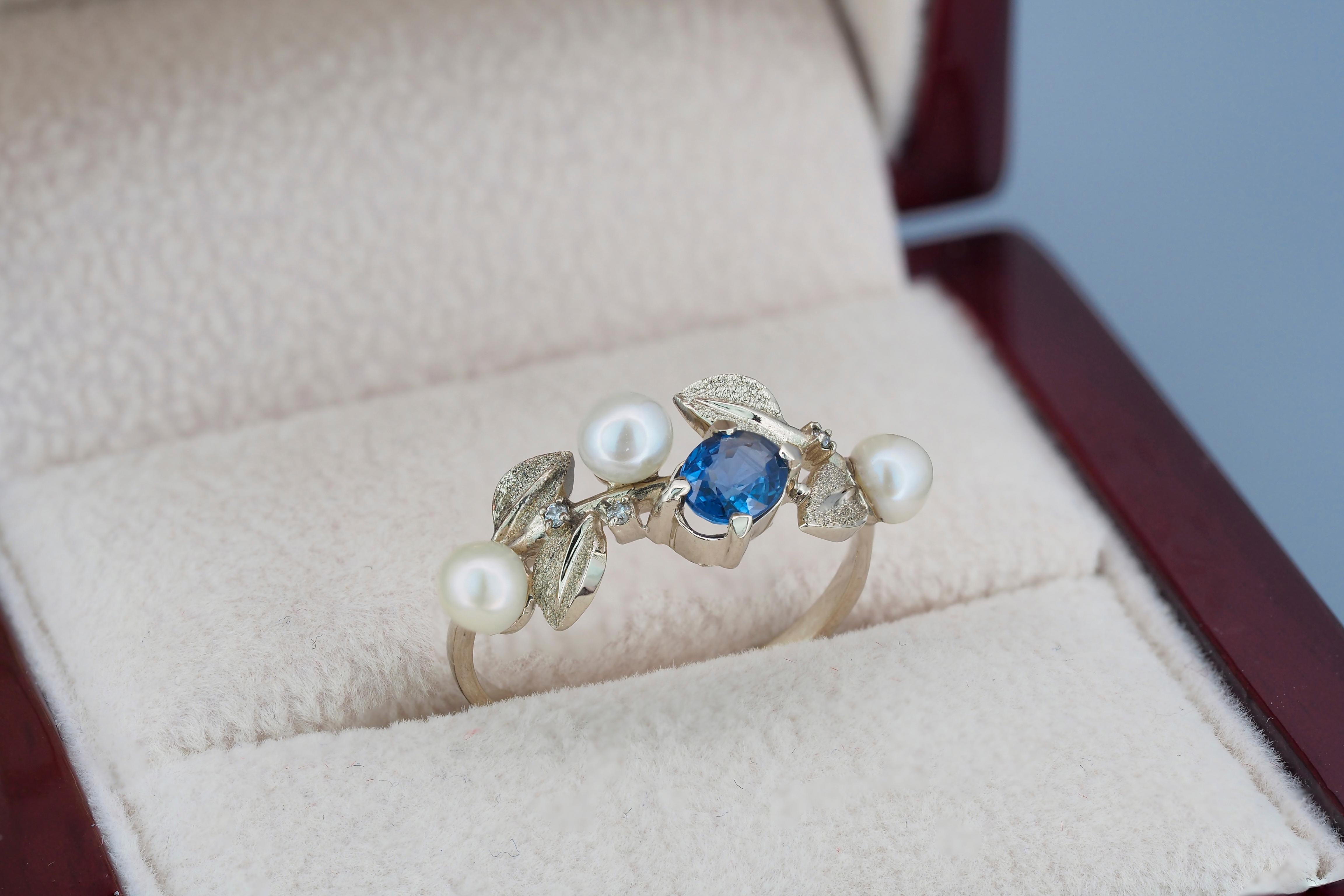 Women's Blue sapphire, pearl, diamonds 14k gold ring.  For Sale