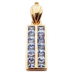 Blue Sapphire Pendant Set in 18 Karat Rose Gold Settings