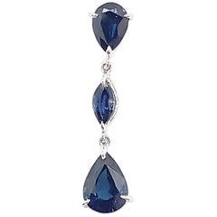 Vintage Blue Sapphire Pendant Set in 18 Karat White Gold Settings