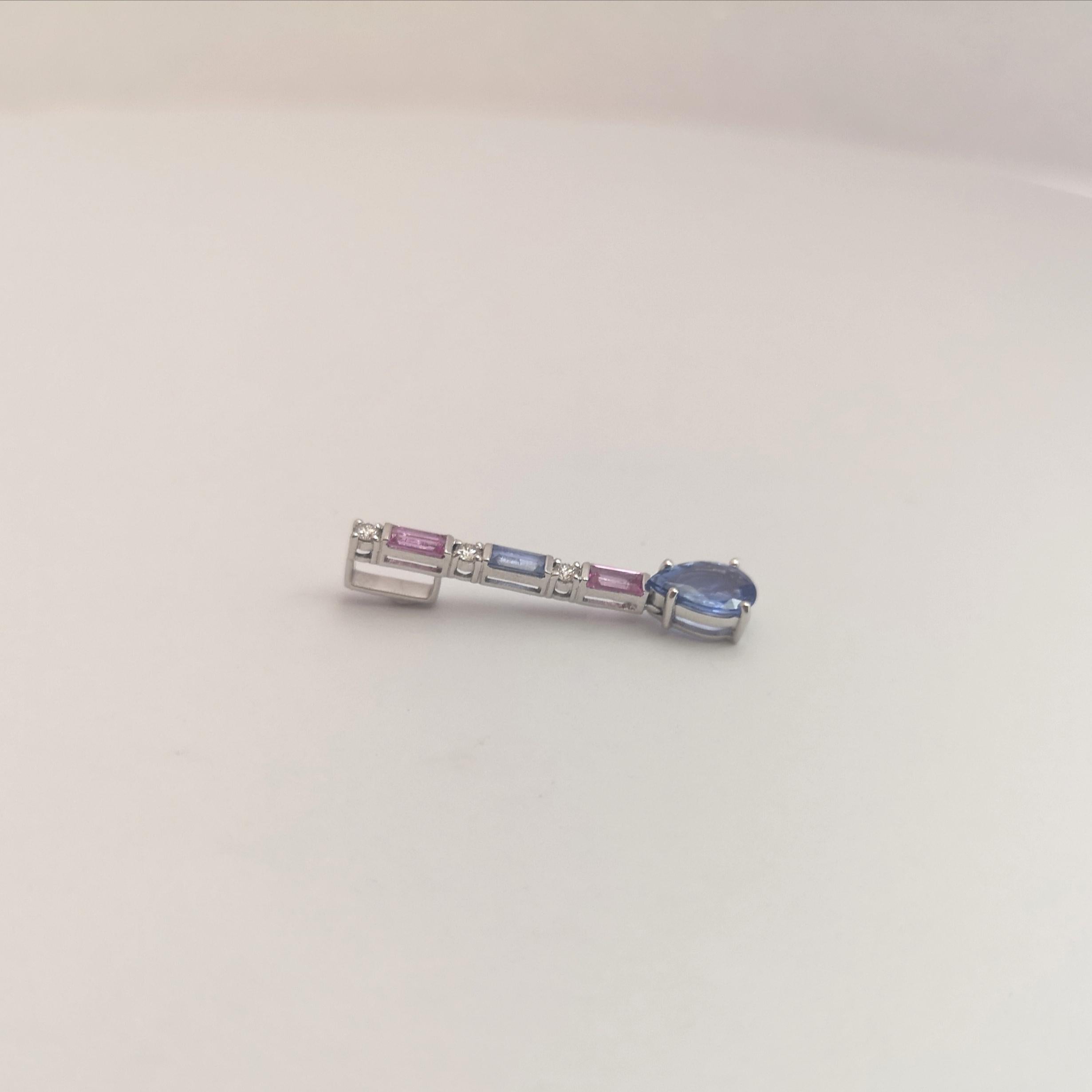 Anhänger mit blauem Saphir, pinkem Saphir und Diamant in 18K Weißgold im Angebot 2
