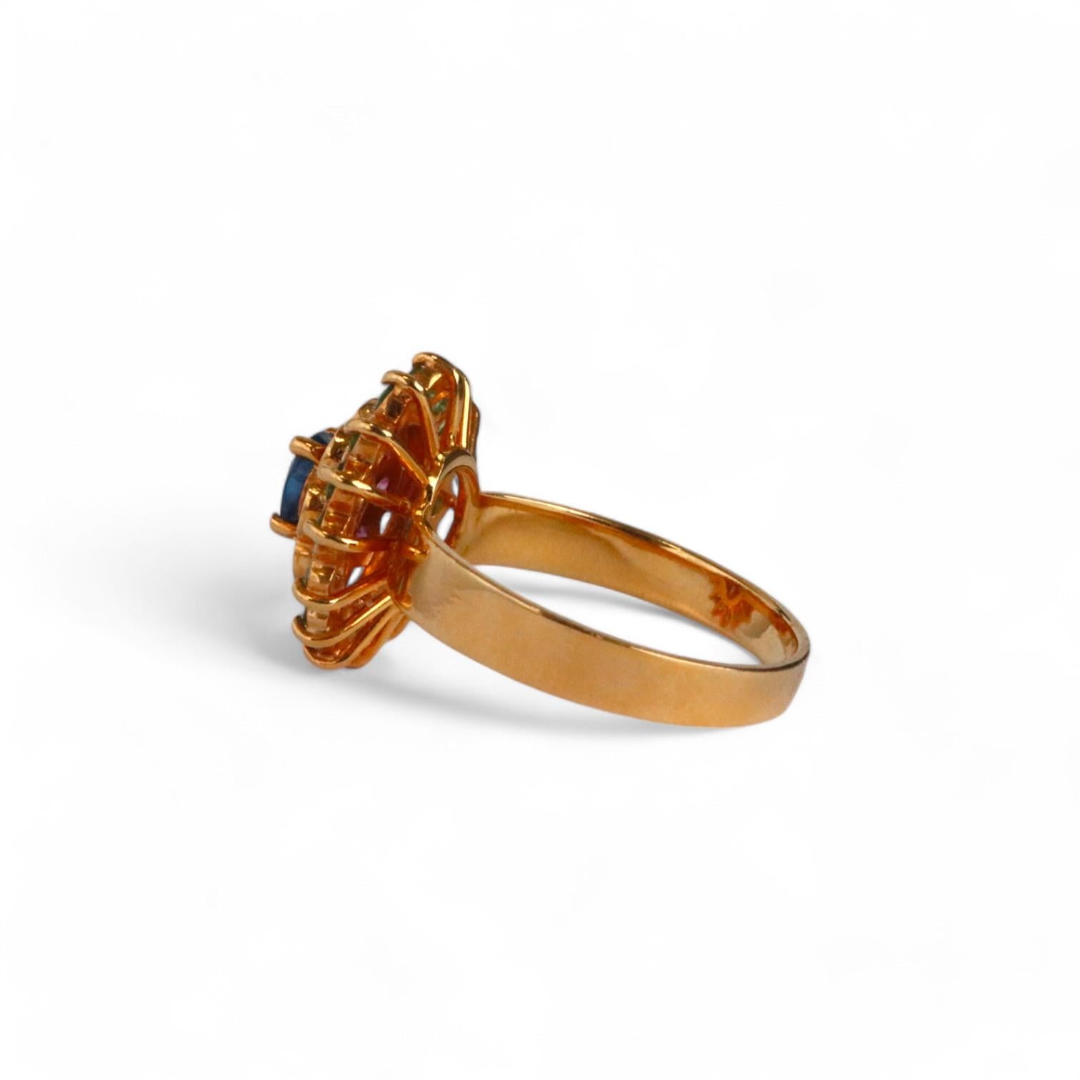 Blue sapphire, Pink sapphire and Tsavorite garnet ring in 18k solid gold In New Condition For Sale In Singapore, SG