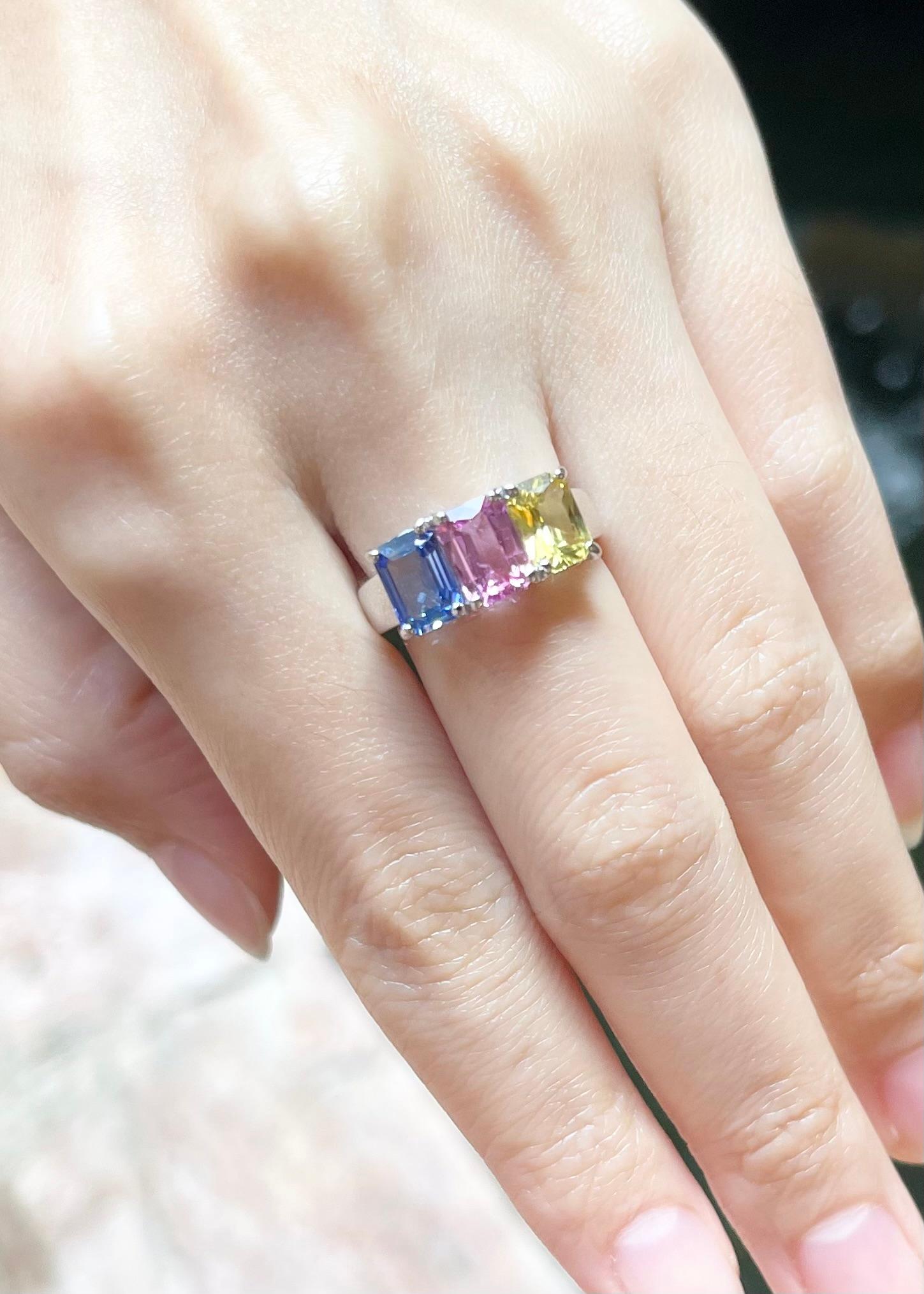 Emerald Cut Blue Sapphire, Pink Sapphire and Yellow Sapphire Ring set in Platinum 900 For Sale