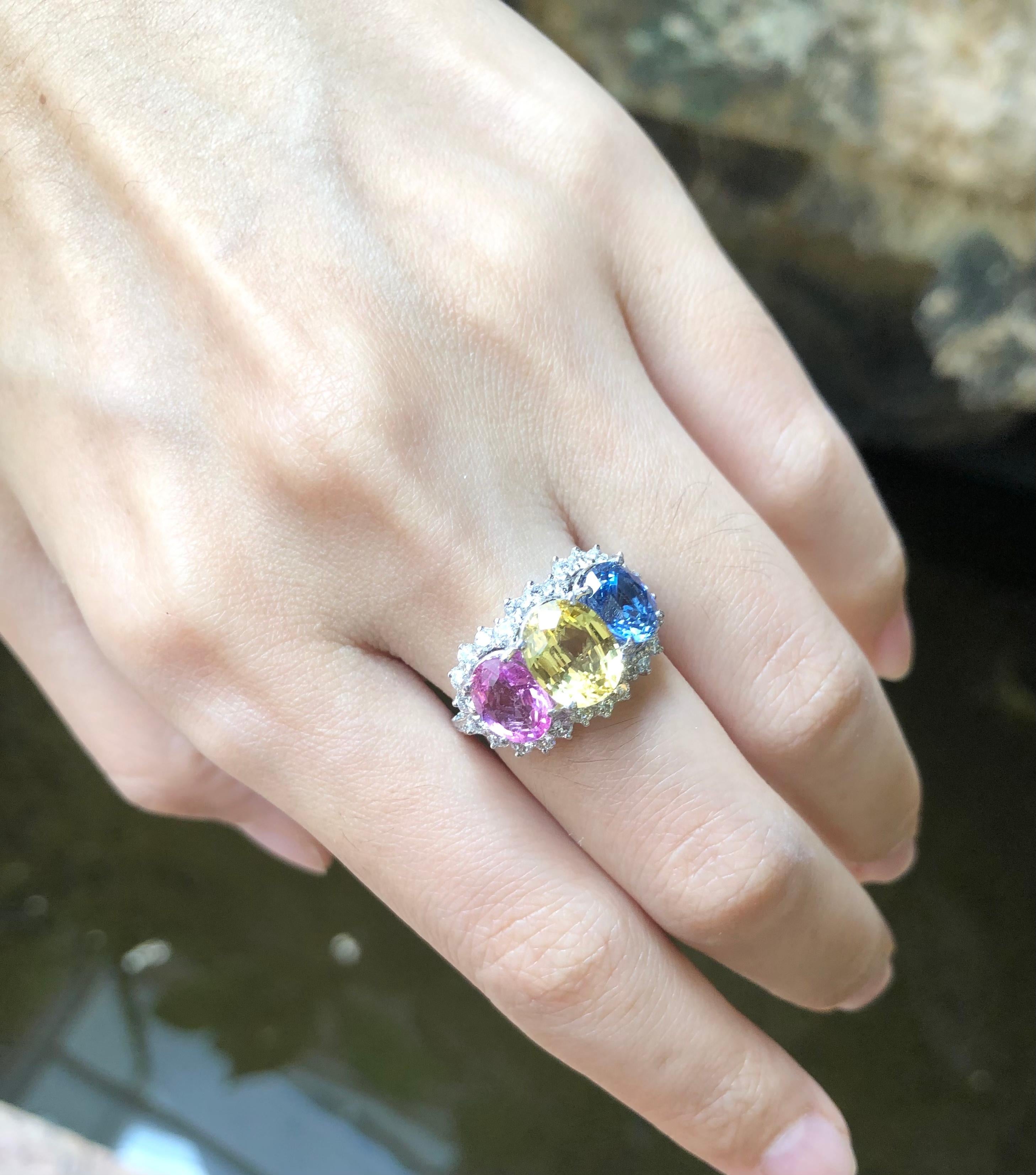 Zafiro Azul, Zafiro Rosa, Zafiro Amarillo, Diamante en Oro Blanco de 18 Kilates en venta 5