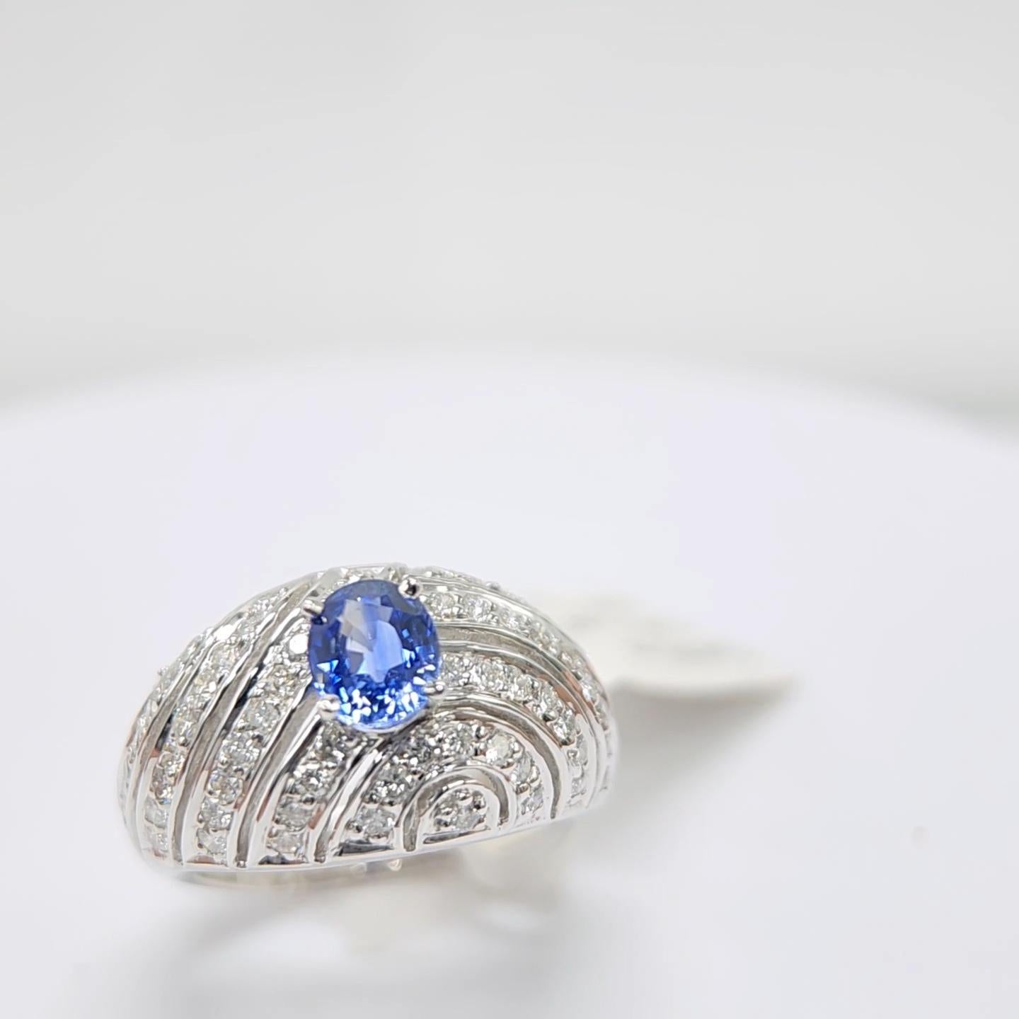 Blue Sapphire  Ring 14 Karat White Gold with Diamonds. For Sale 7