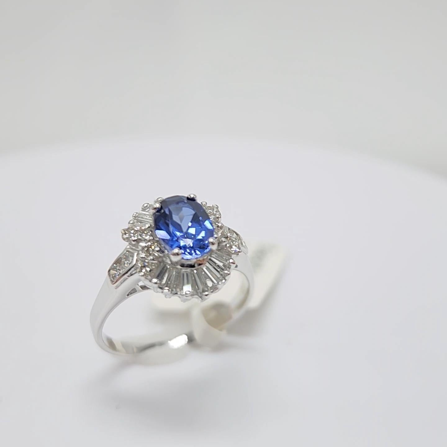 Blue Sapphire  Ring 14 Karat White Gold with Diamonds. For Sale 7