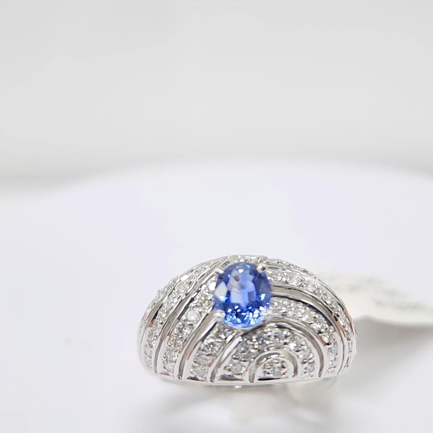 Blue Sapphire  Ring 14 Karat White Gold with Diamonds. For Sale 10