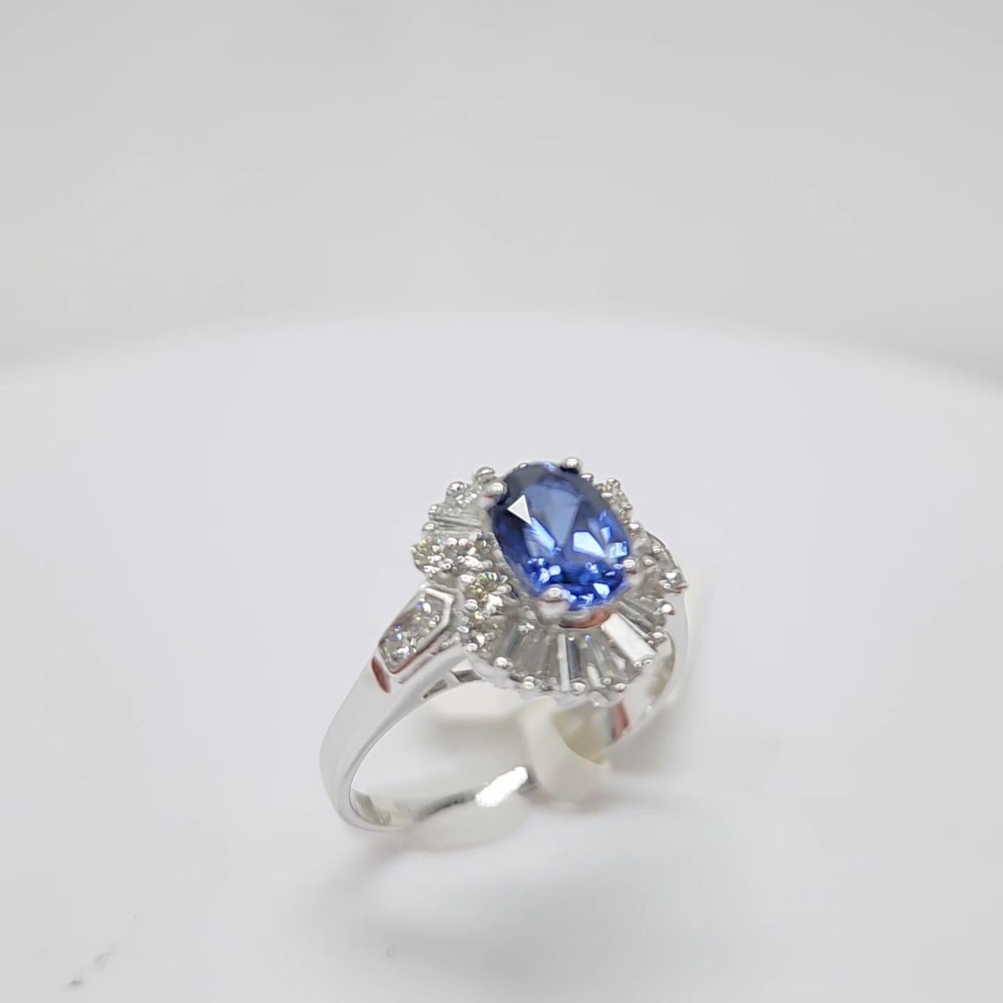 Blue Sapphire  Ring 14 Karat White Gold with Diamonds. For Sale 10