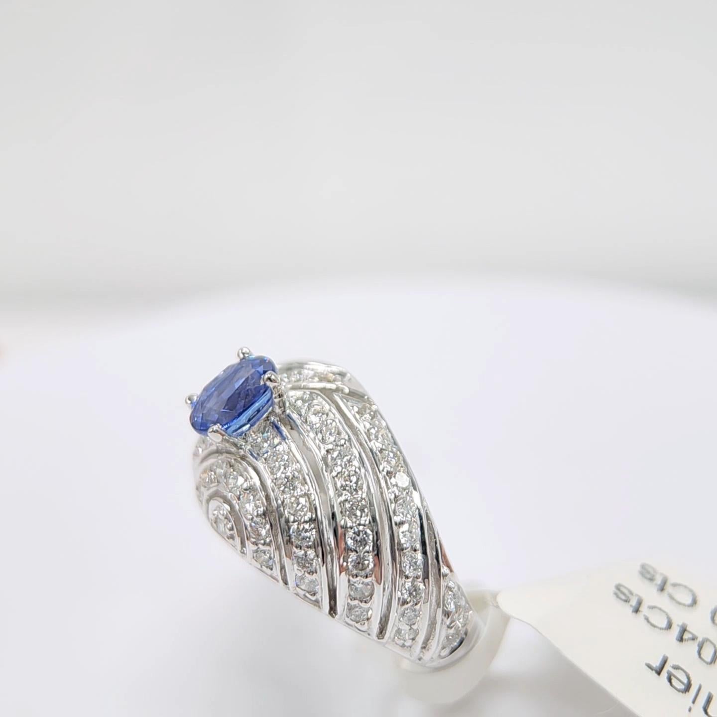 Blue Sapphire  Ring 14 Karat White Gold with Diamonds. For Sale 1