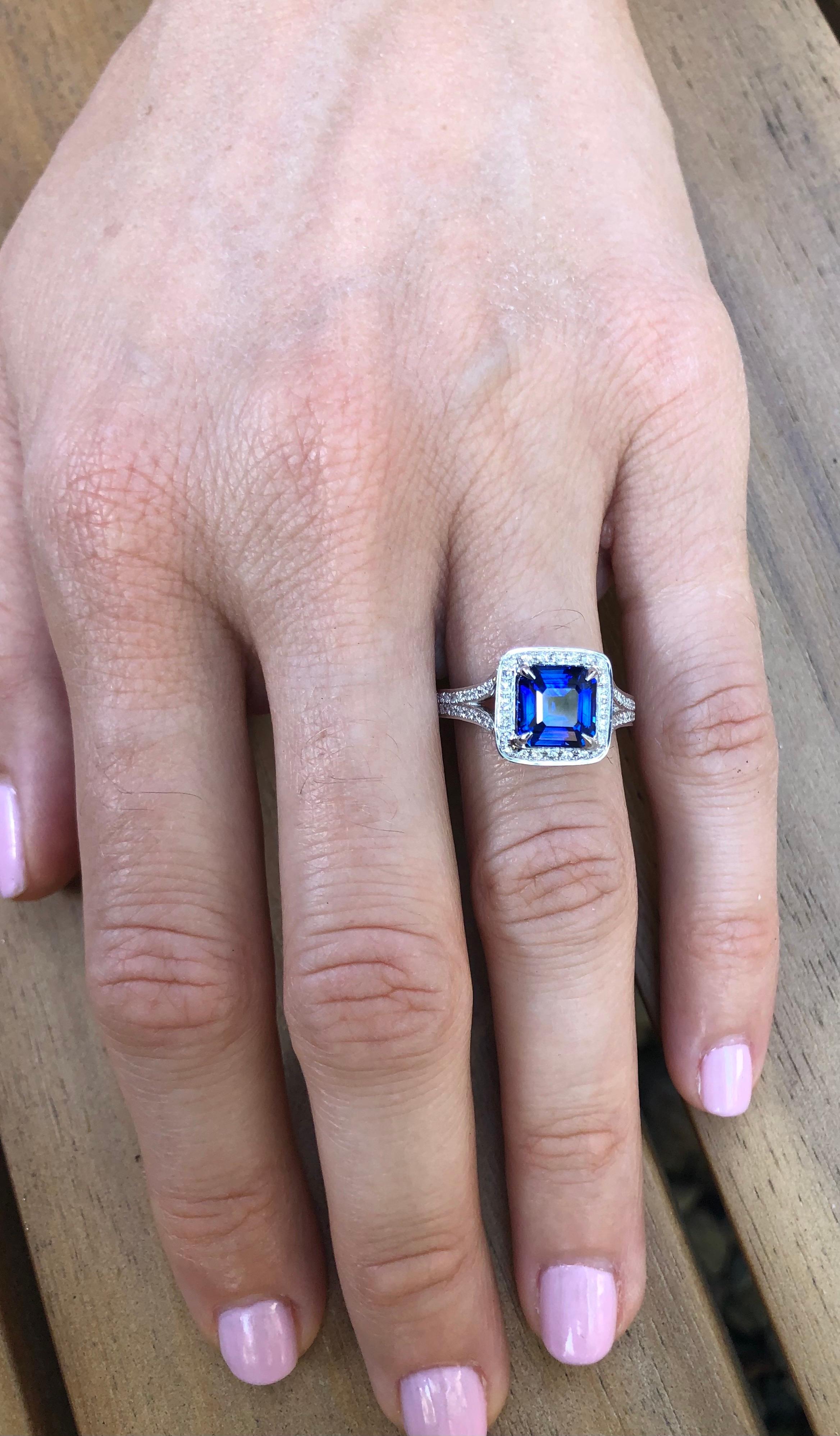 Blue Sapphire Ring 2.58 Carat Square Emerald Cut 2