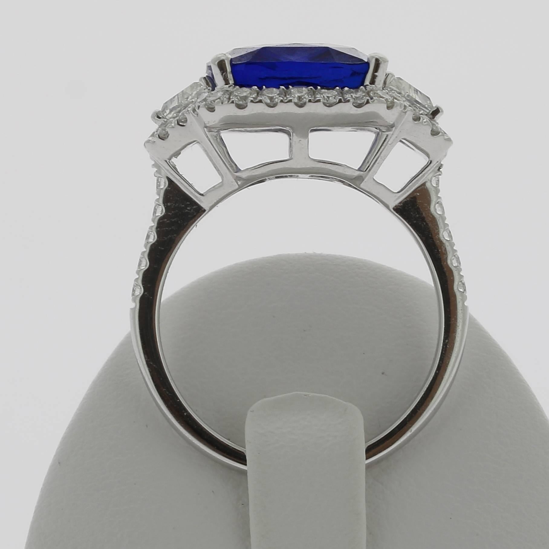 Blue Sapphire Ring 7.07 Carat No Heated GRS Certified In New Condition In Istanbul, TR