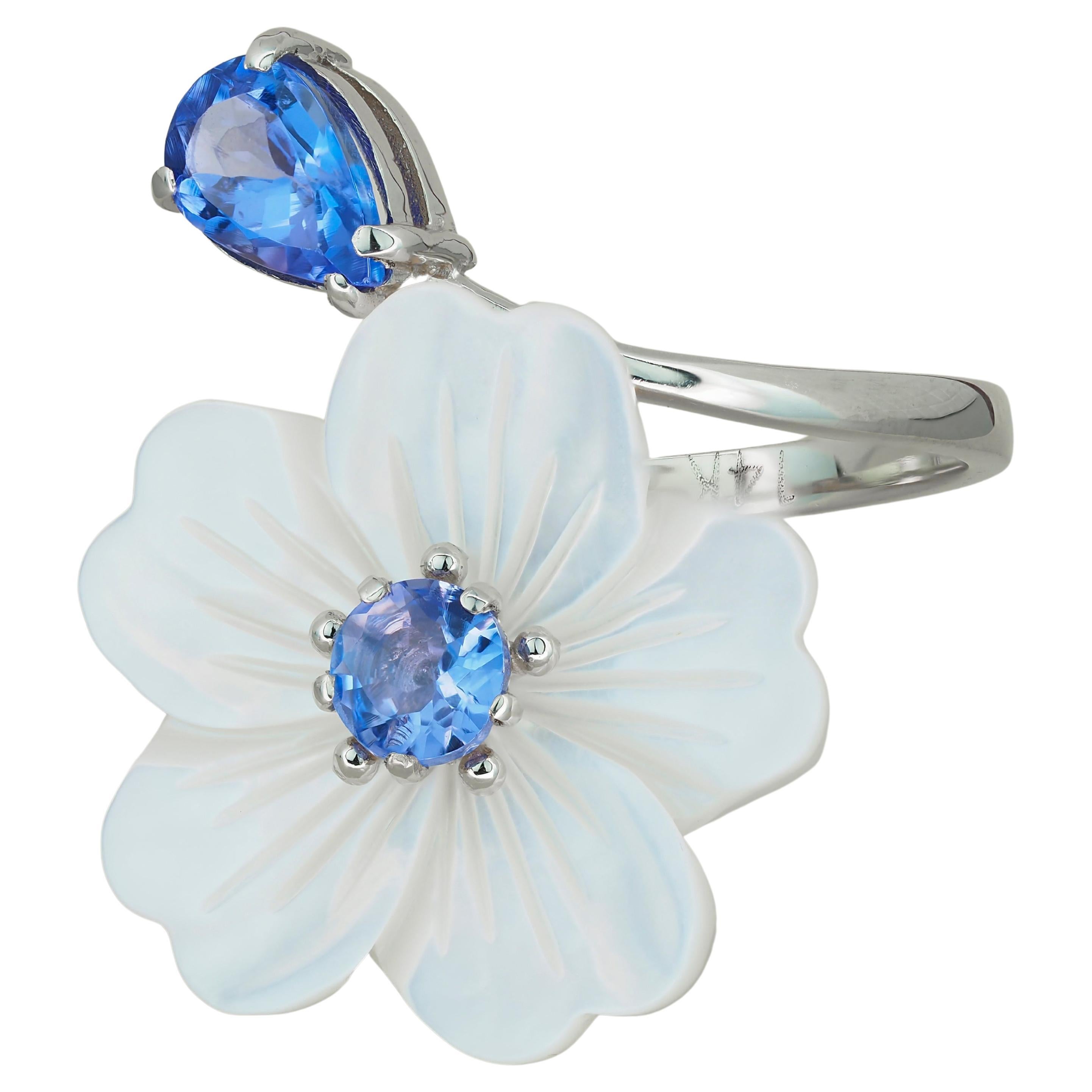Blue Sapphire Ring in 14k Gold, Flower Gold Ring