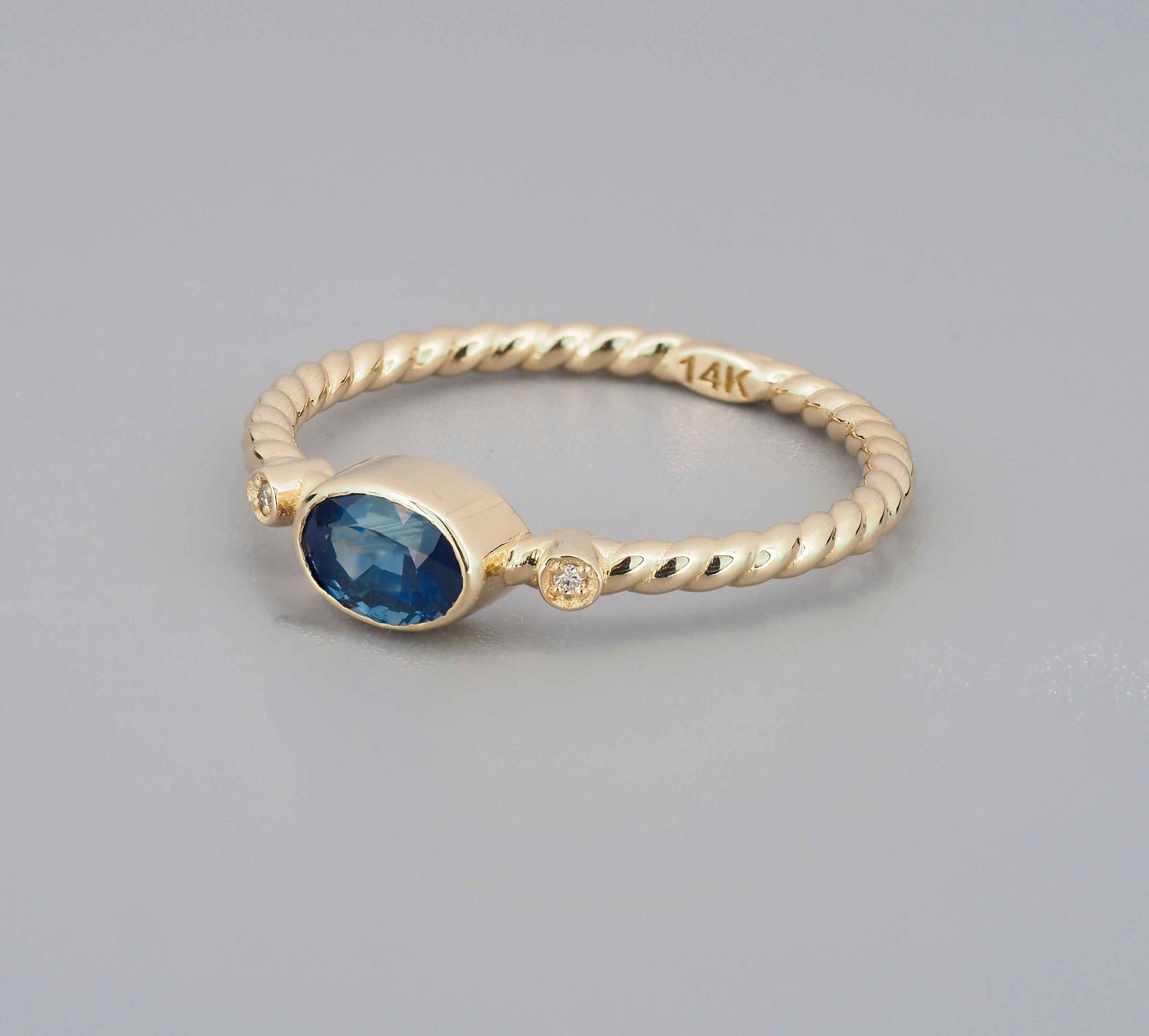 Oval Cut Blue Sapphire Ring in 14k Gold