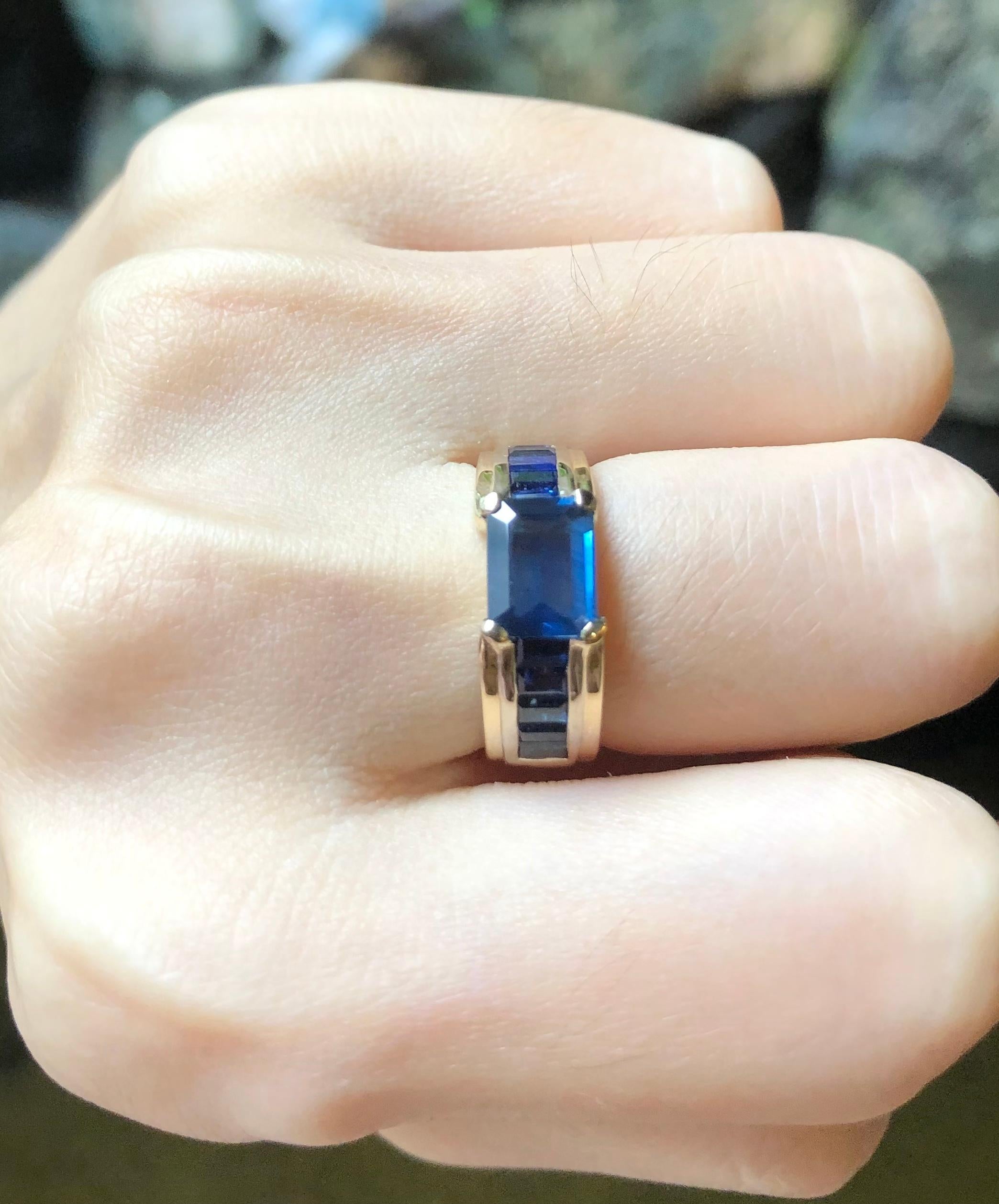 Blue Sapphire 1.29 carats with Blue Sapphire 1.20 carats Ring set in 18 Karat Gold Settings

Width:  0.8 cm 
Length: 0.7 cm
Ring Size: 50
Total Weight: 6.86 grams

