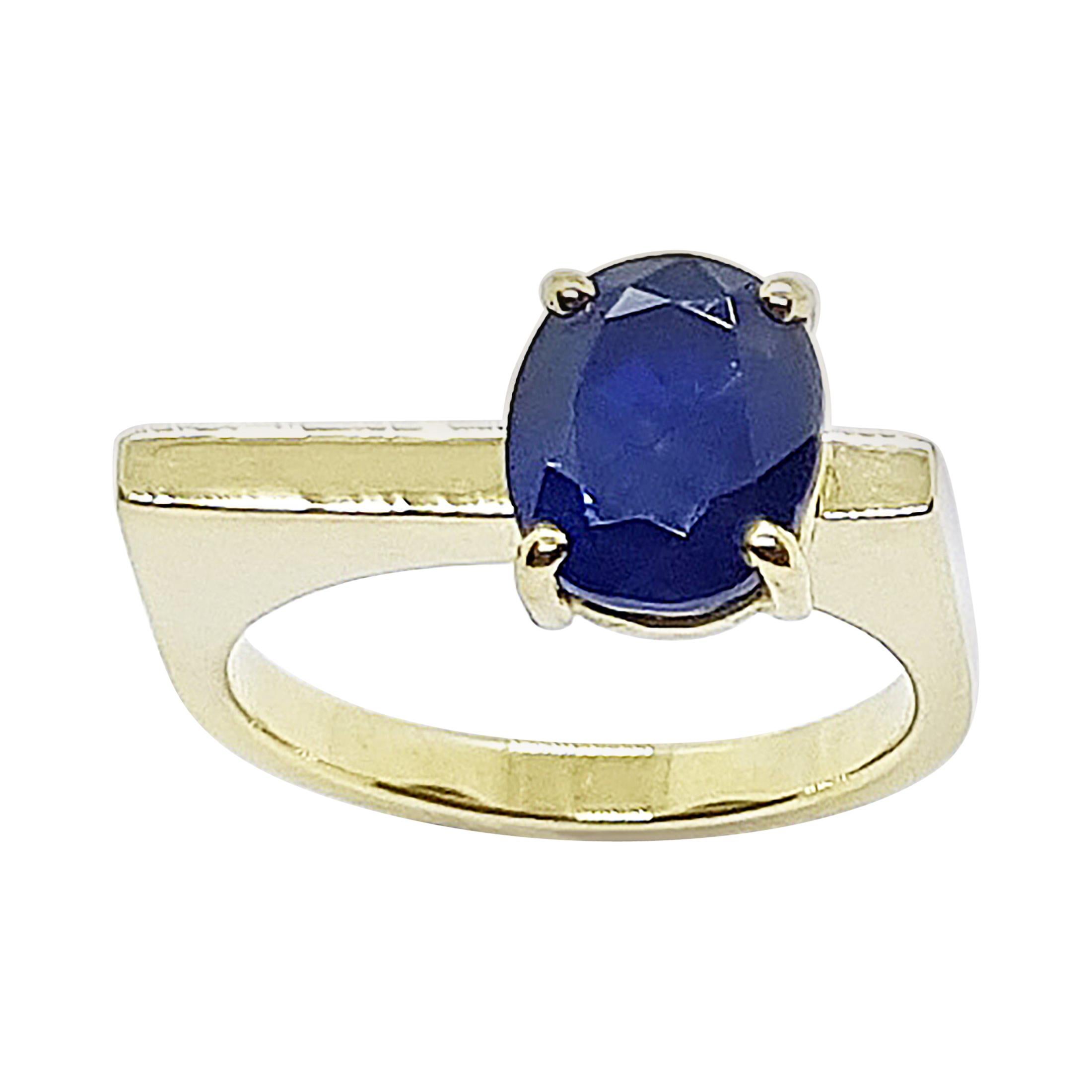 Blauer Saphir-Ring in 18 Karat Goldfassung
