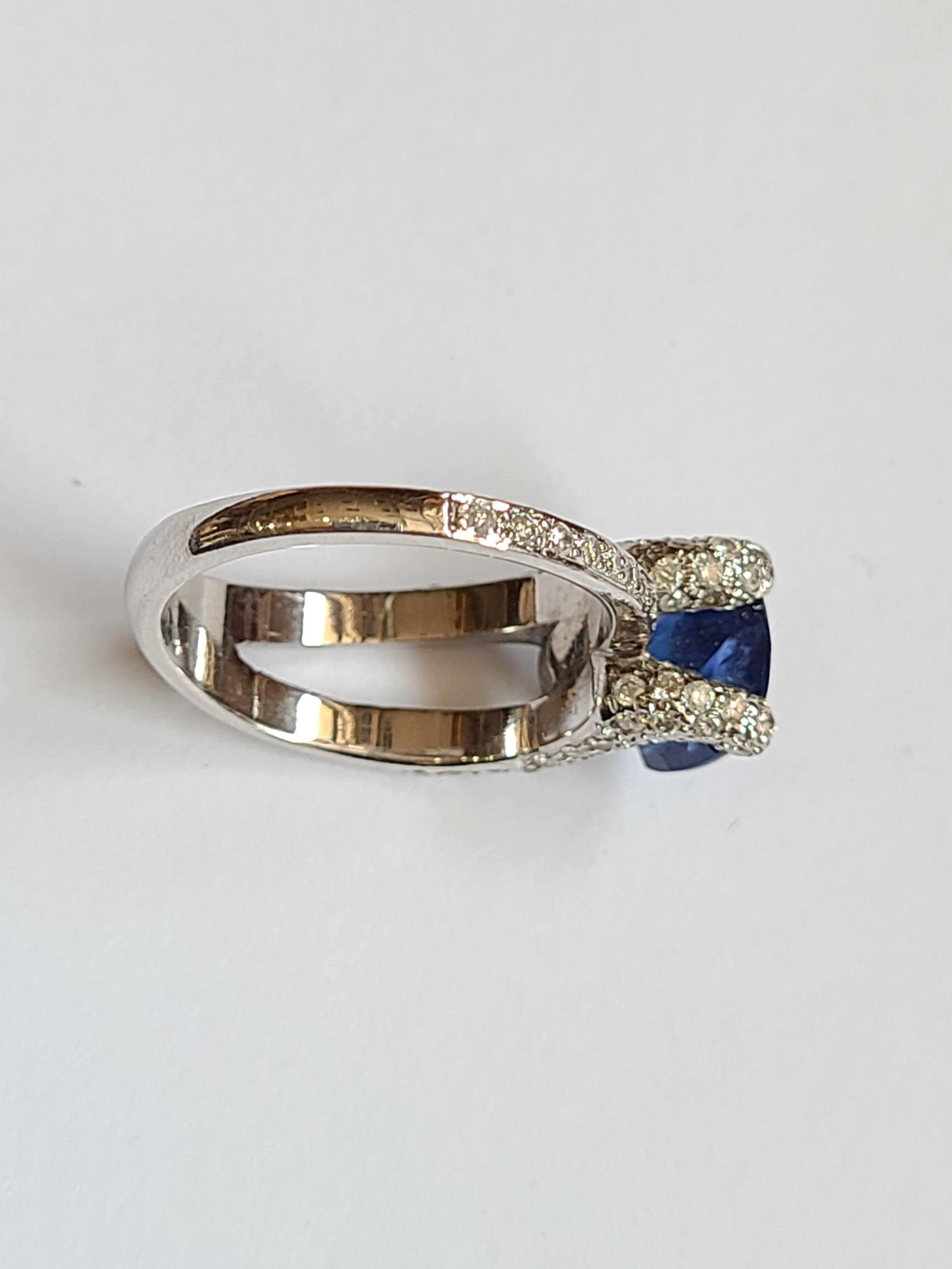 Blue Sapphire Ring Set in 18 Karat Gold with Diamonds 2