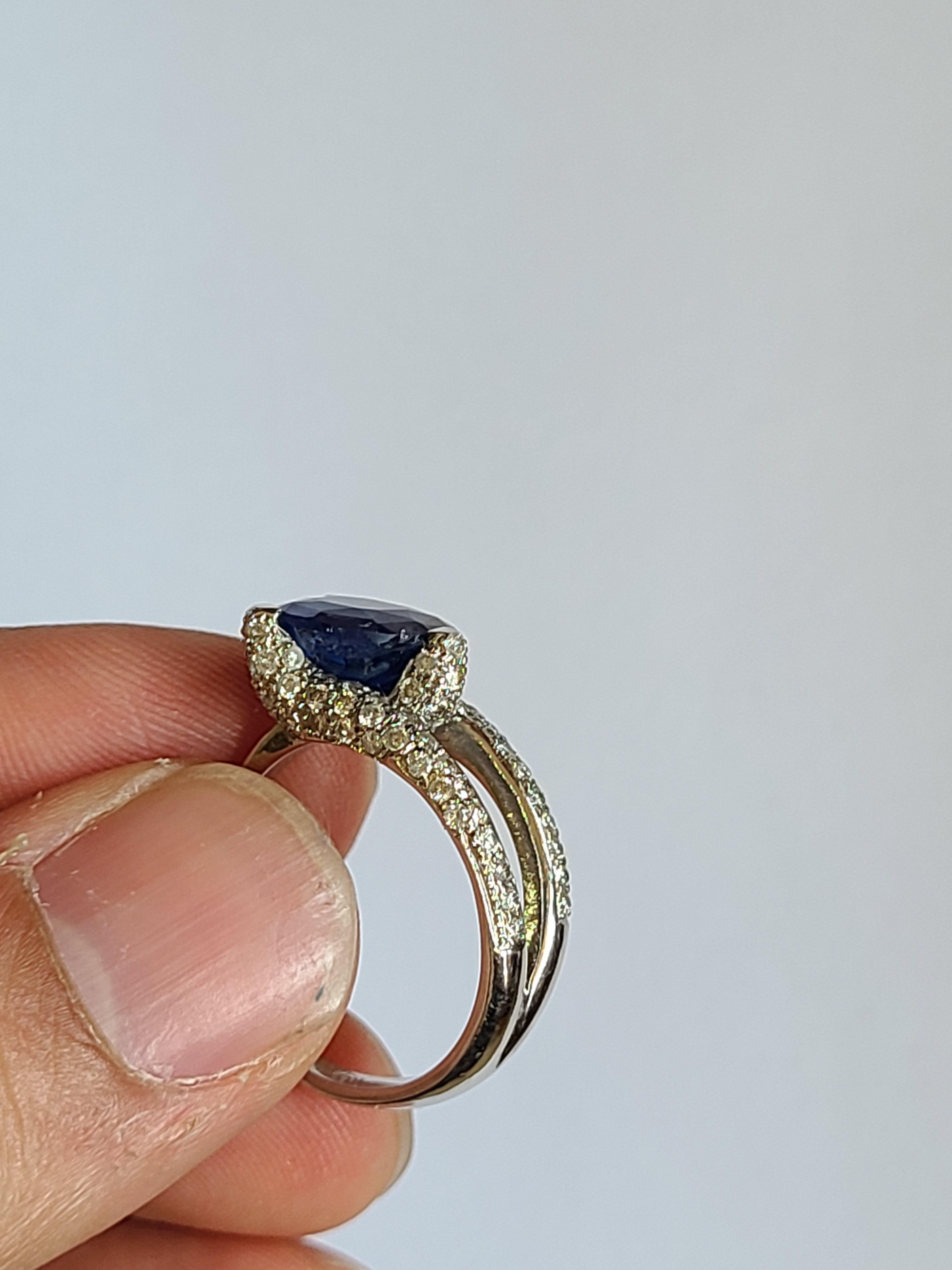 Blue Sapphire Ring Set in 18 Karat Gold with Diamonds 3