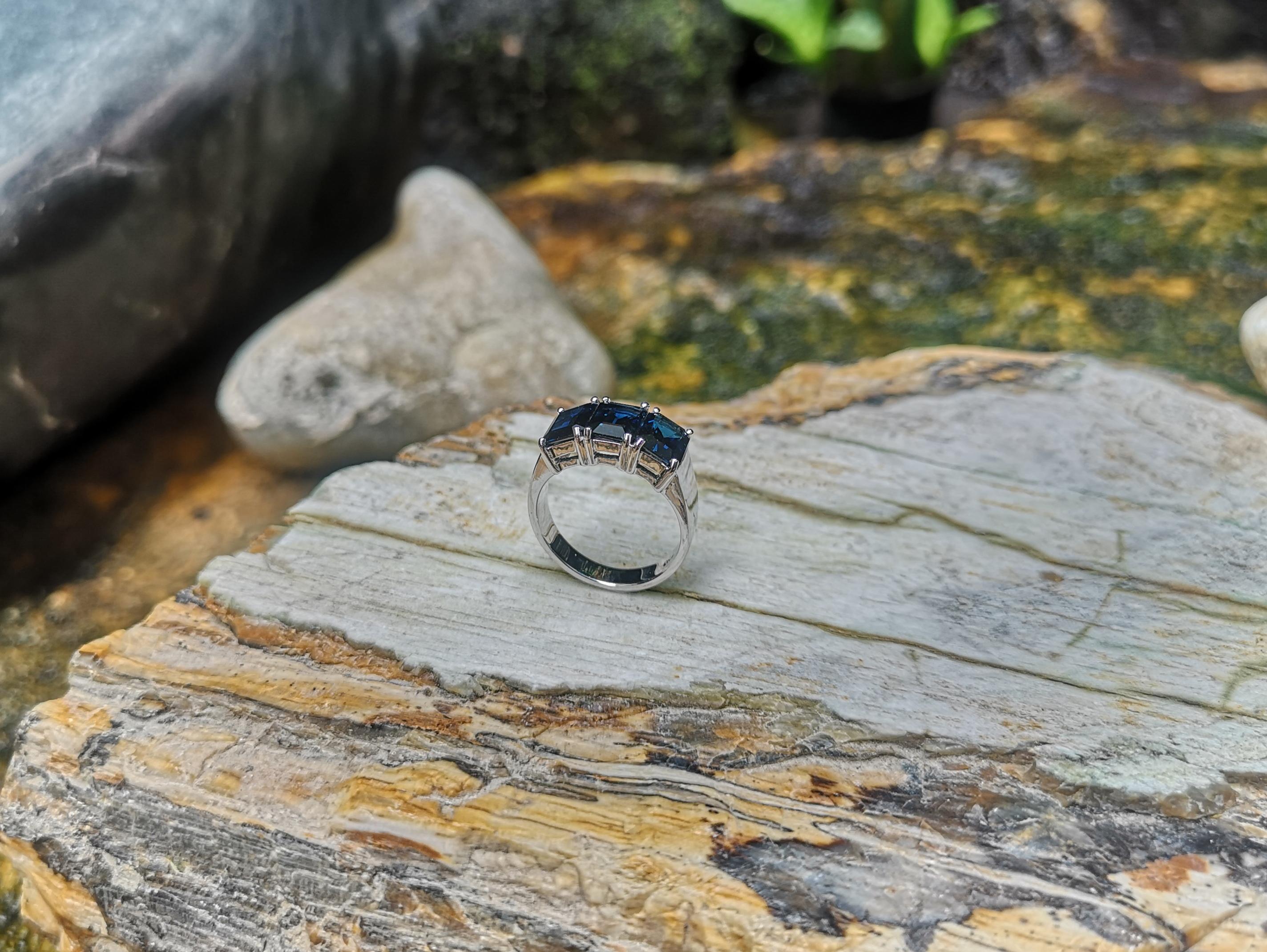 Blue Sapphire Ring Set in 18 Karat White Gold Settings 4