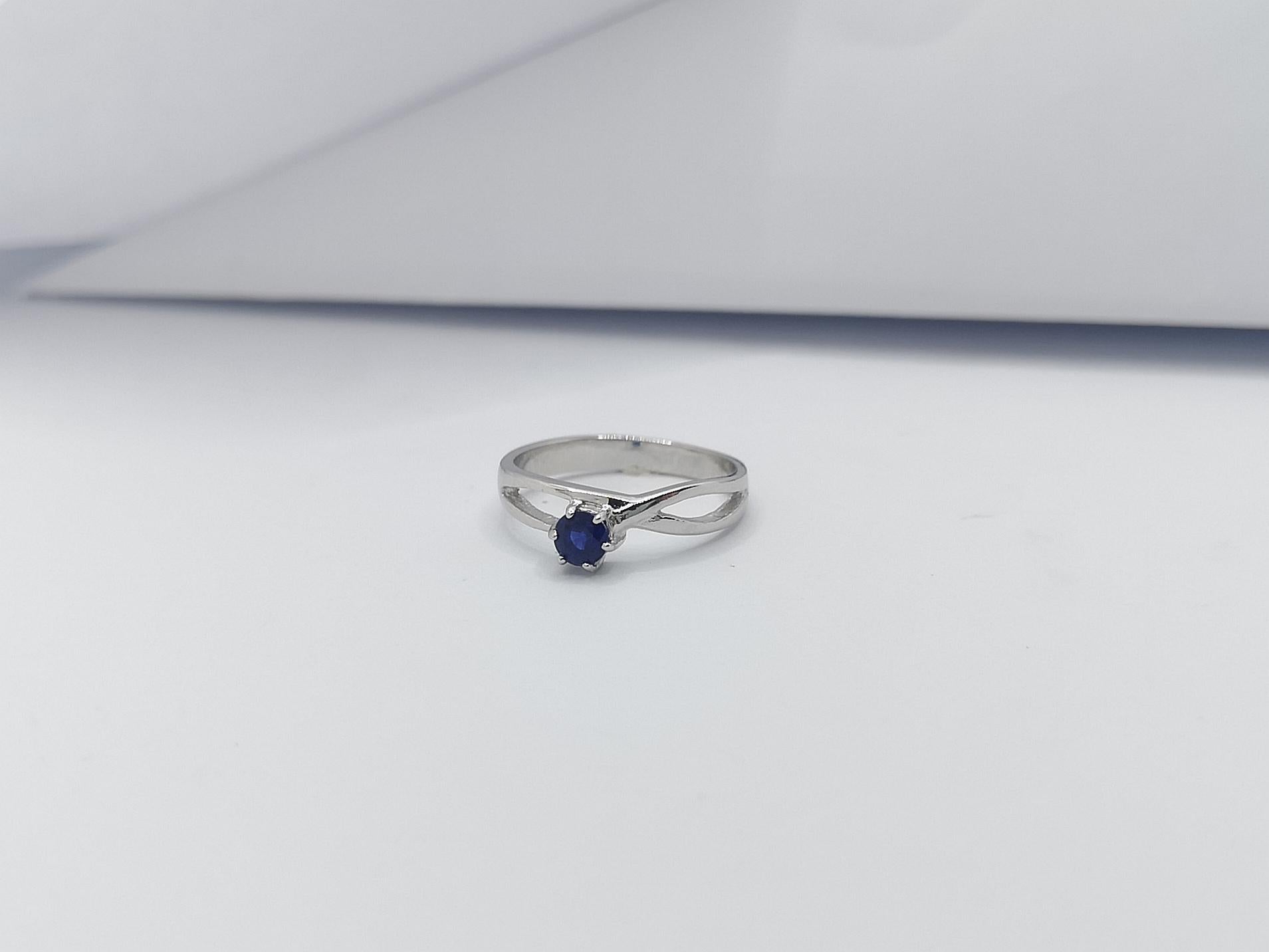 Blue Sapphire Ring set in 18 Karat White Gold Settings For Sale 4