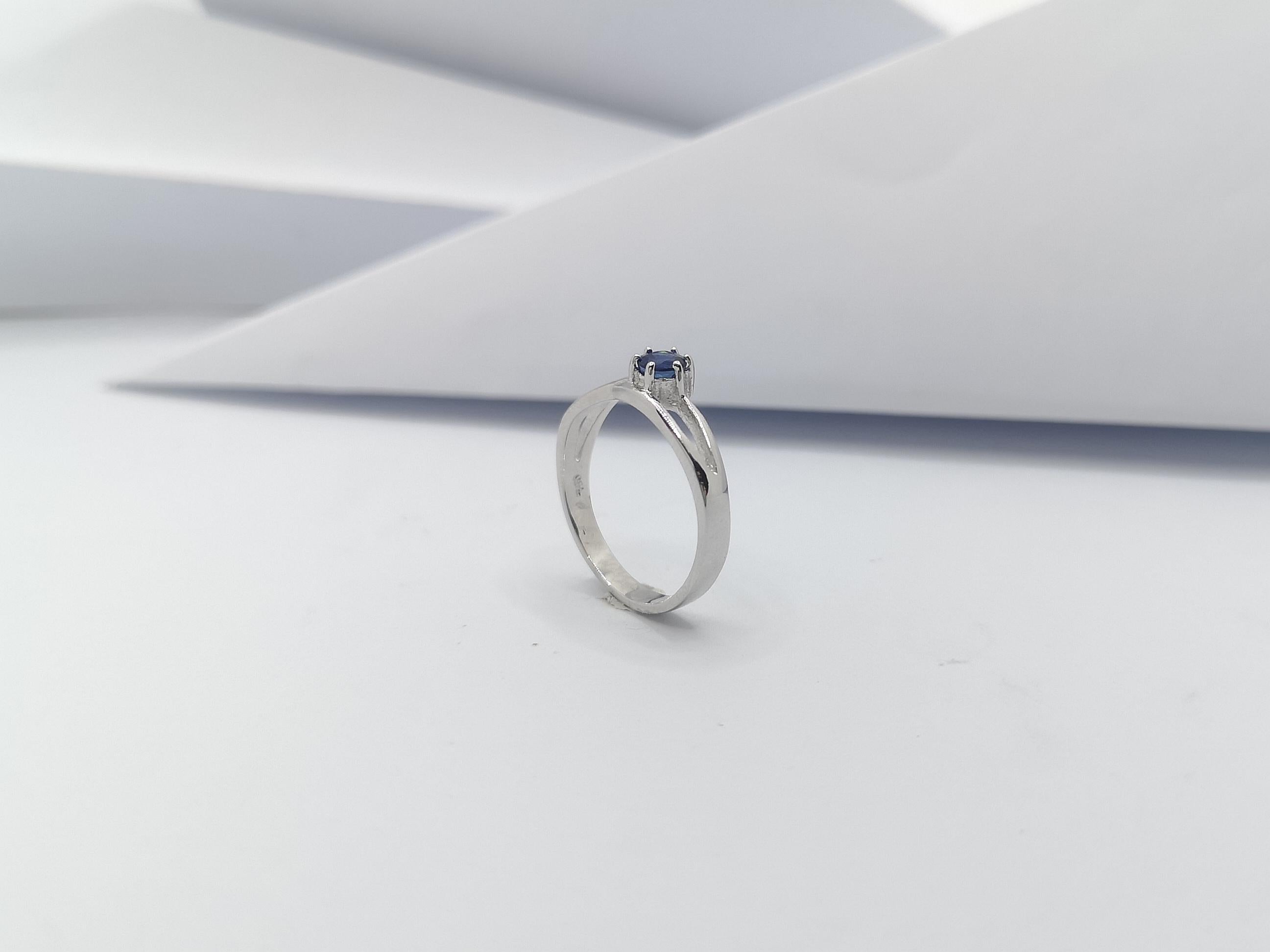 Blue Sapphire Ring set in 18 Karat White Gold Settings For Sale 5