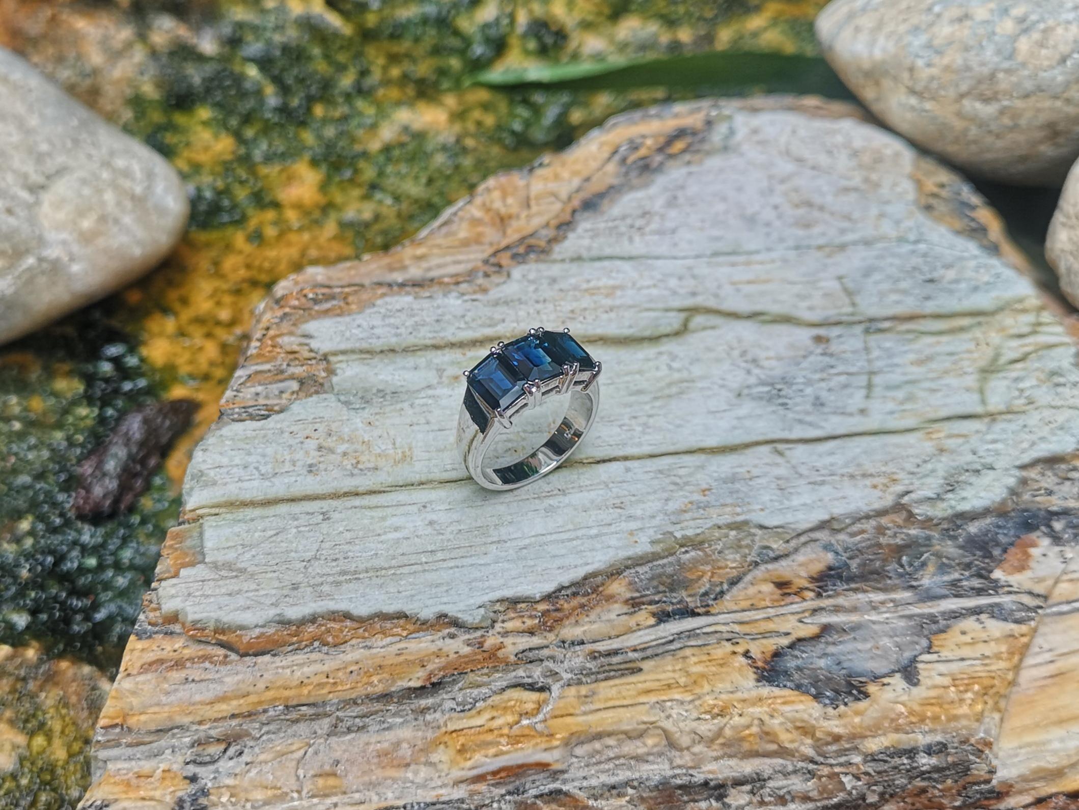 Blue Sapphire Ring Set in 18 Karat White Gold Settings 6
