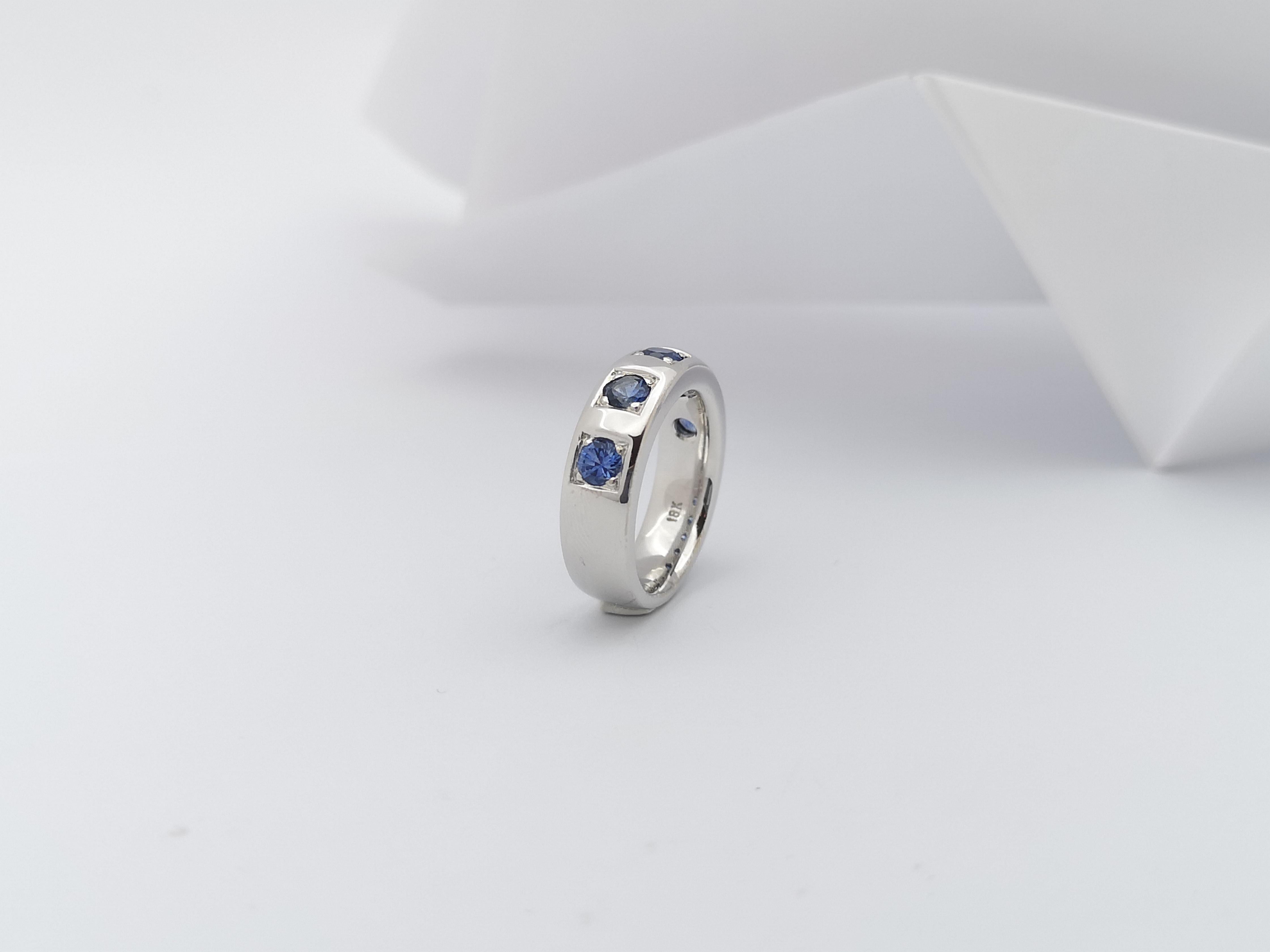 Blue Sapphire Ring Set in 18 Karat White Gold Settings For Sale 8