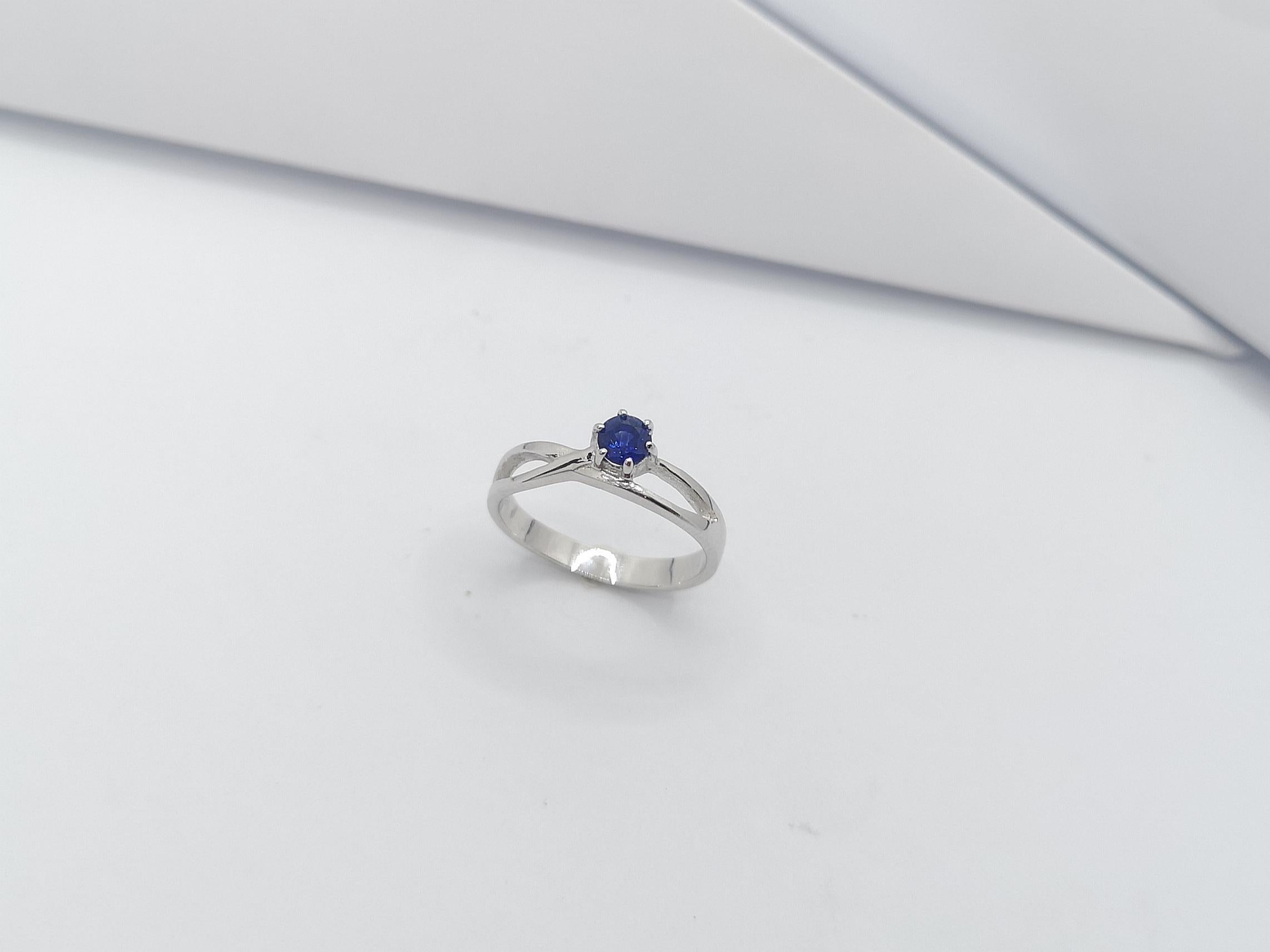 Blue Sapphire Ring set in 18 Karat White Gold Settings For Sale 9