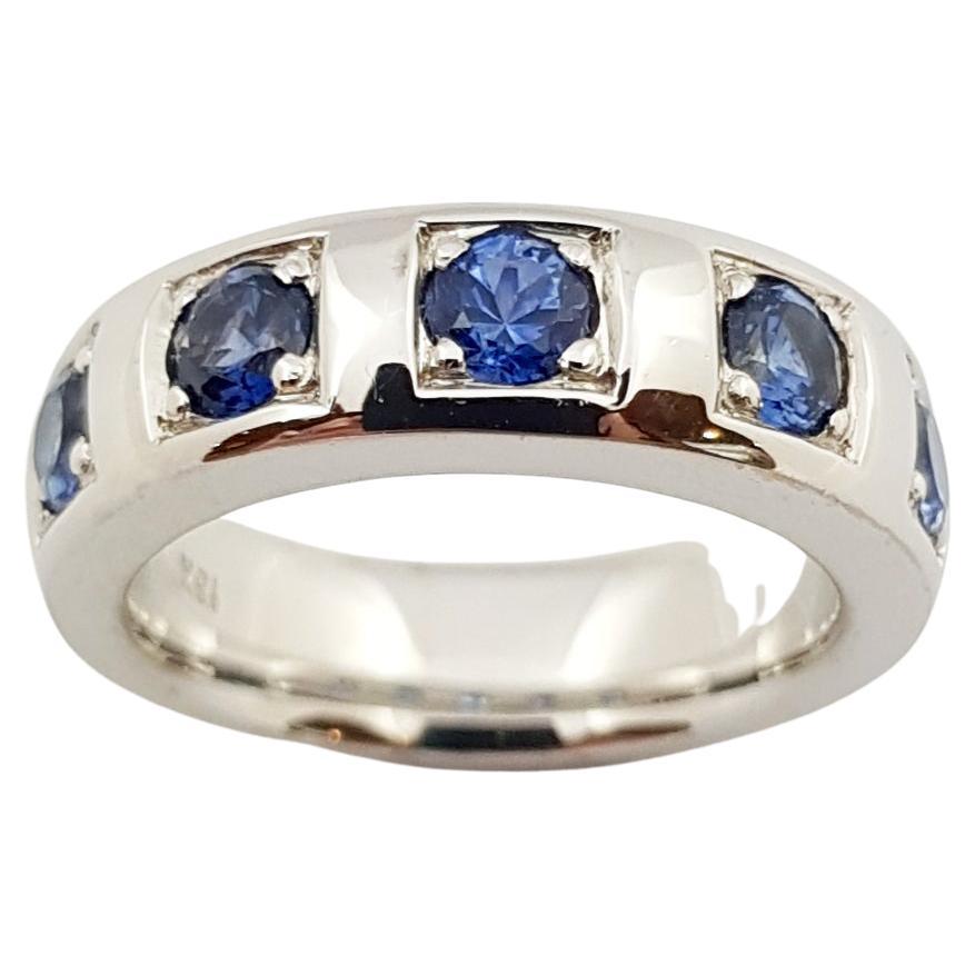 Blue Sapphire Ring Set in 18 Karat White Gold Settings For Sale