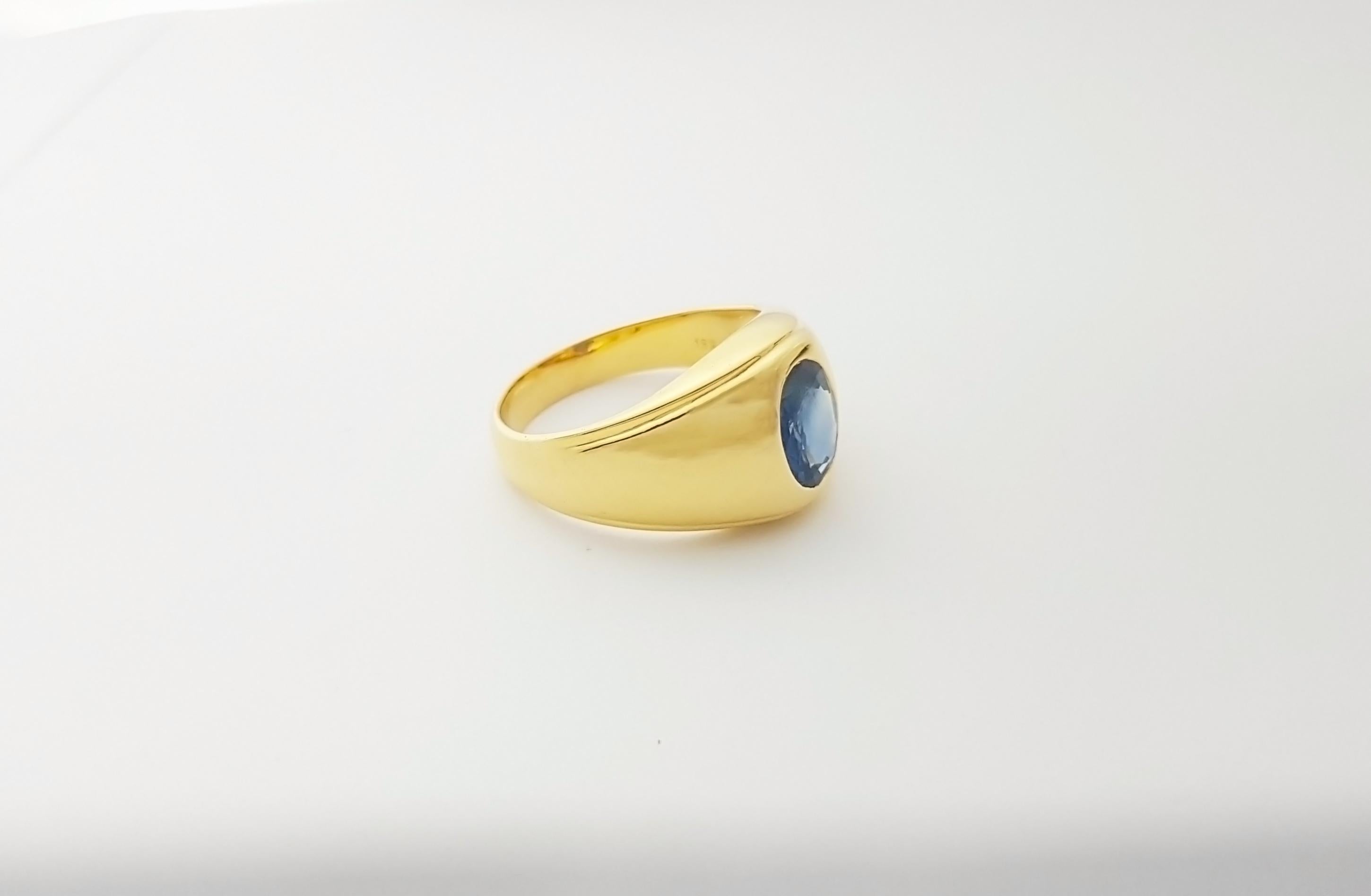 Ring mit blauem Saphir in 18 Karat Goldfassungen gefasst im Angebot 4