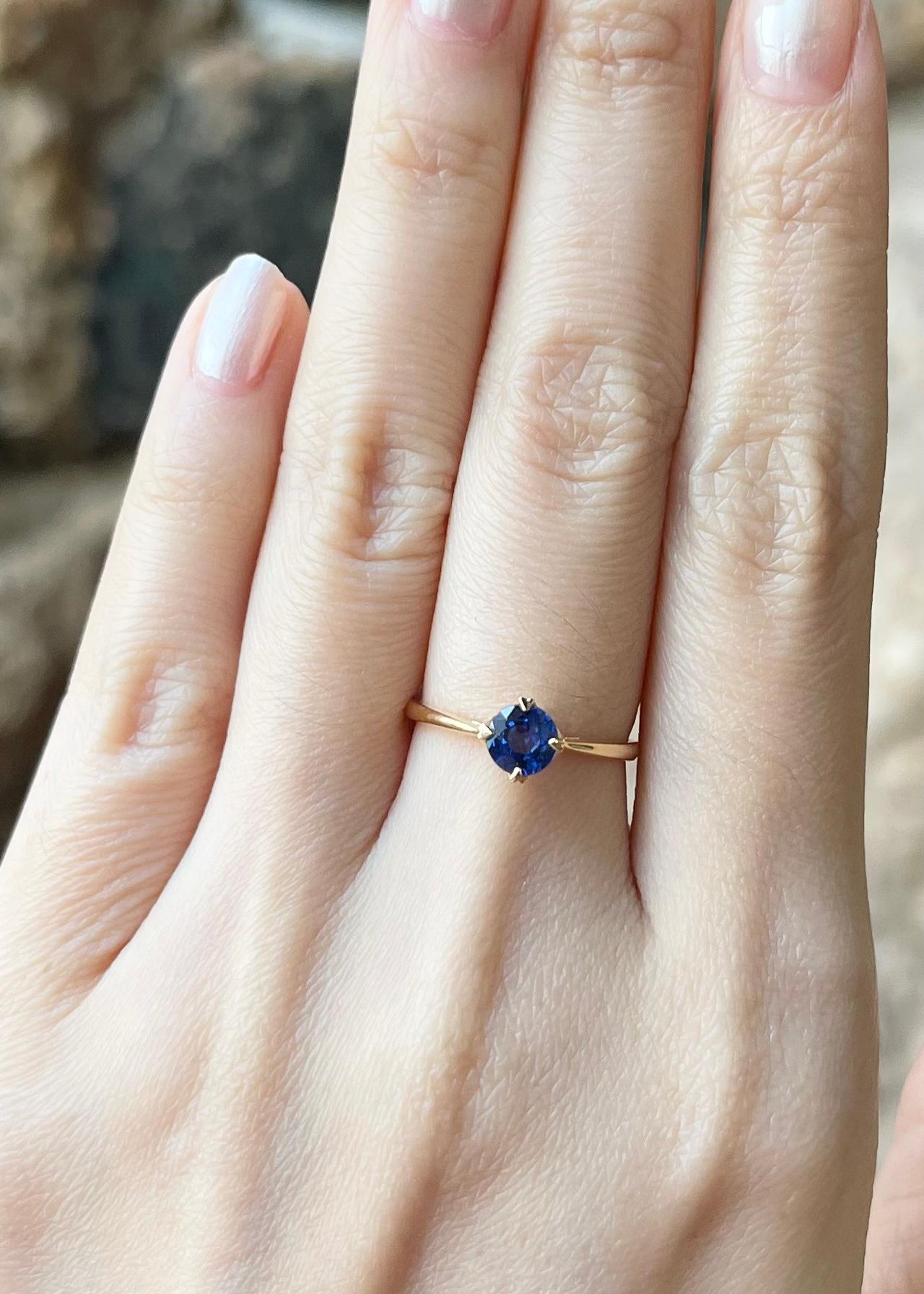 Blauer Saphir 0,63 Karat Ring in 18K Goldfassung

Breite:  0,6 cm 
Länge: 0,6 cm
Ringgröße: 51
Gesamtgewicht: 1.62 Gramm

