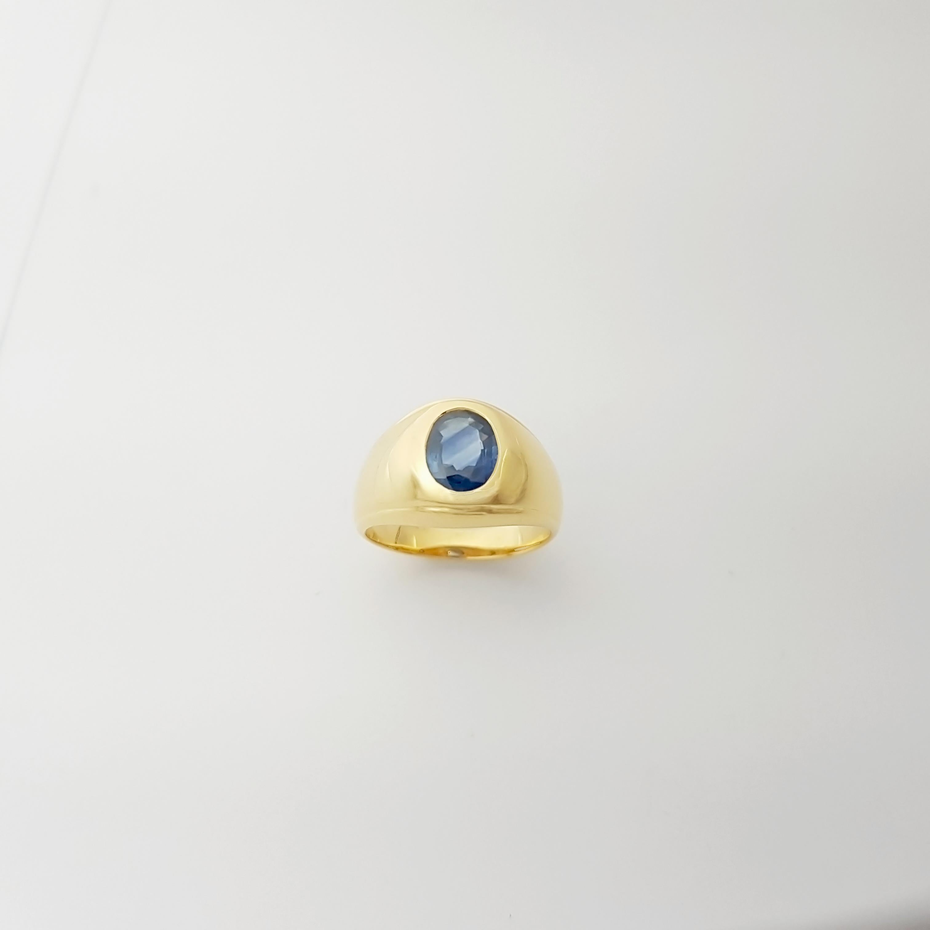 Ring mit blauem Saphir in 18 Karat Goldfassungen gefasst im Angebot 2