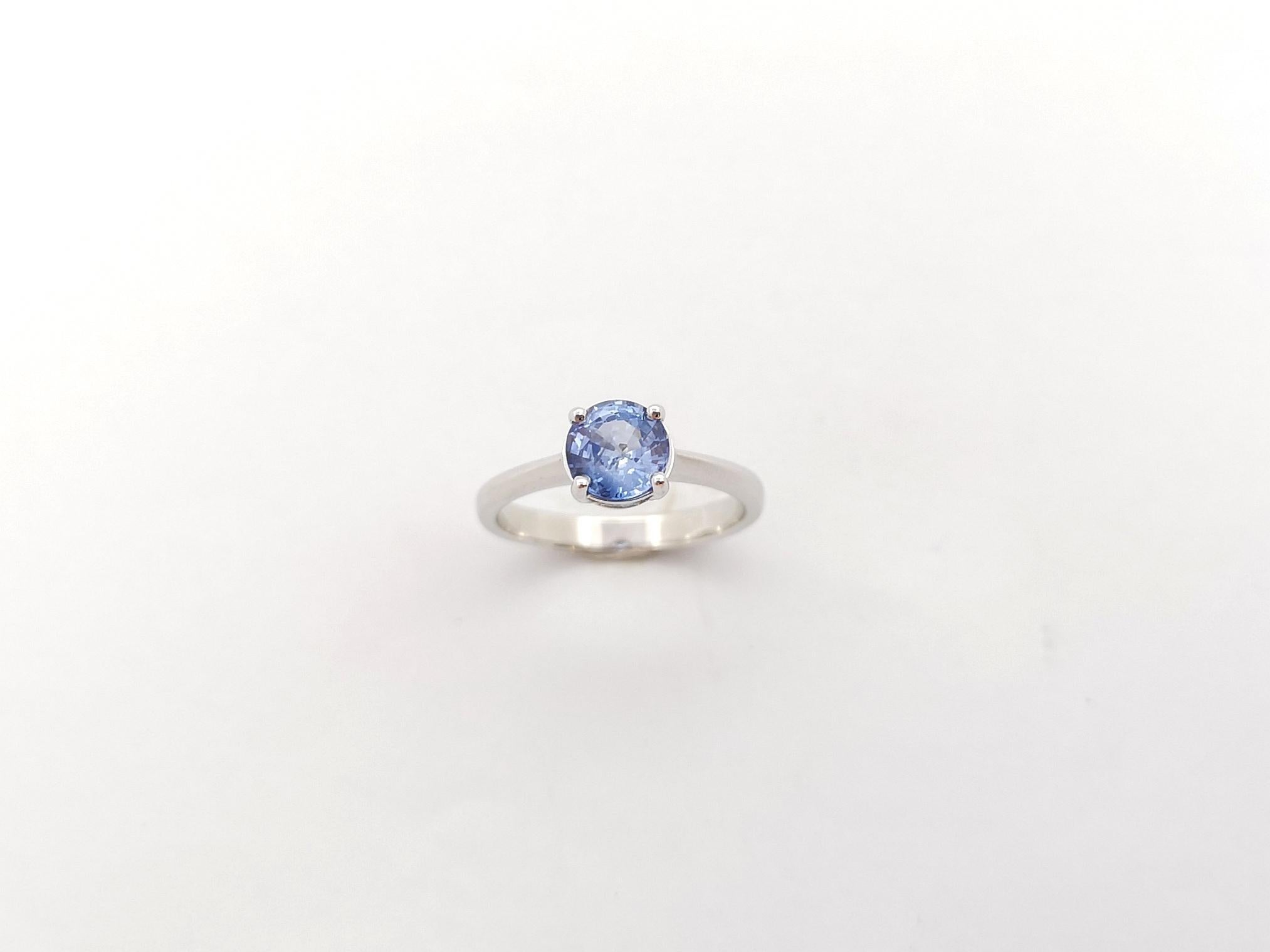 Blue Sapphire Ring set in 18K White Gold Settings For Sale 6