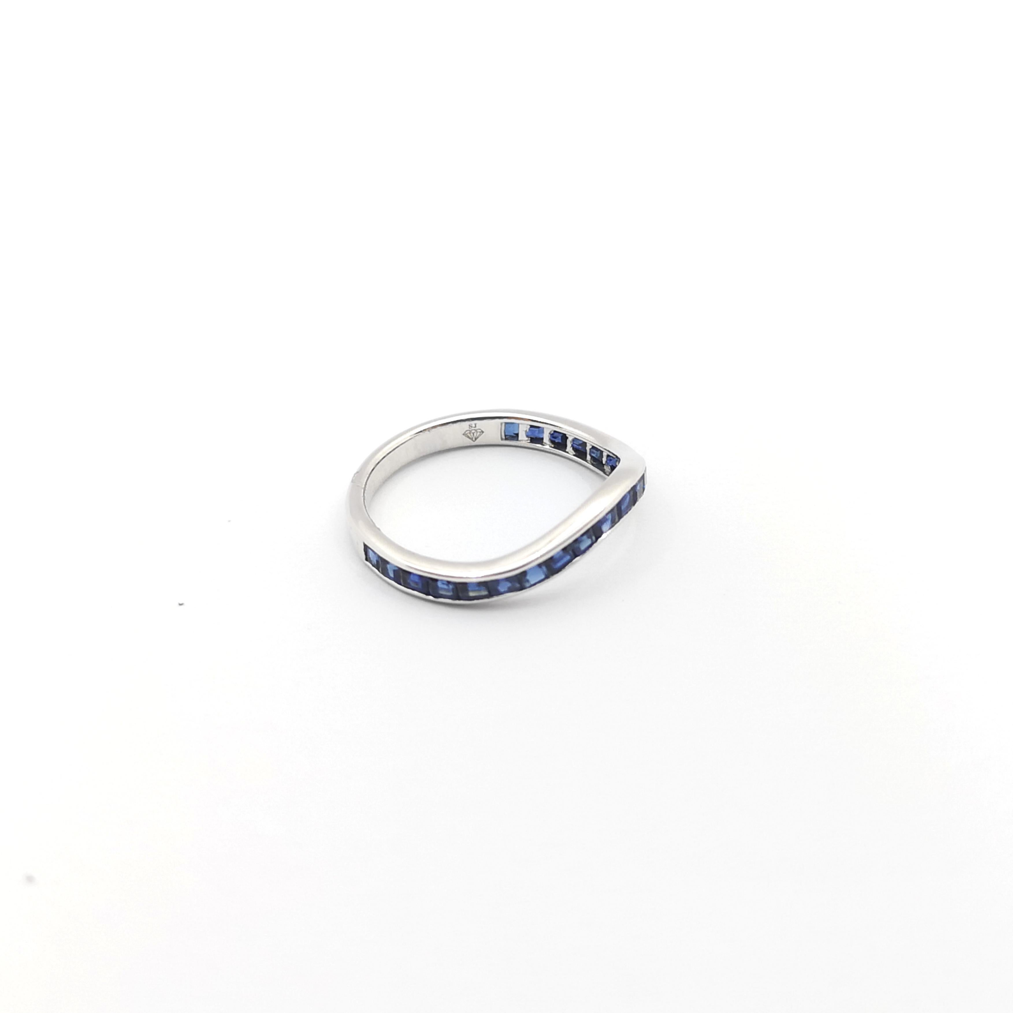 Blue Sapphire Ring set in 18K White Gold Settings For Sale 8