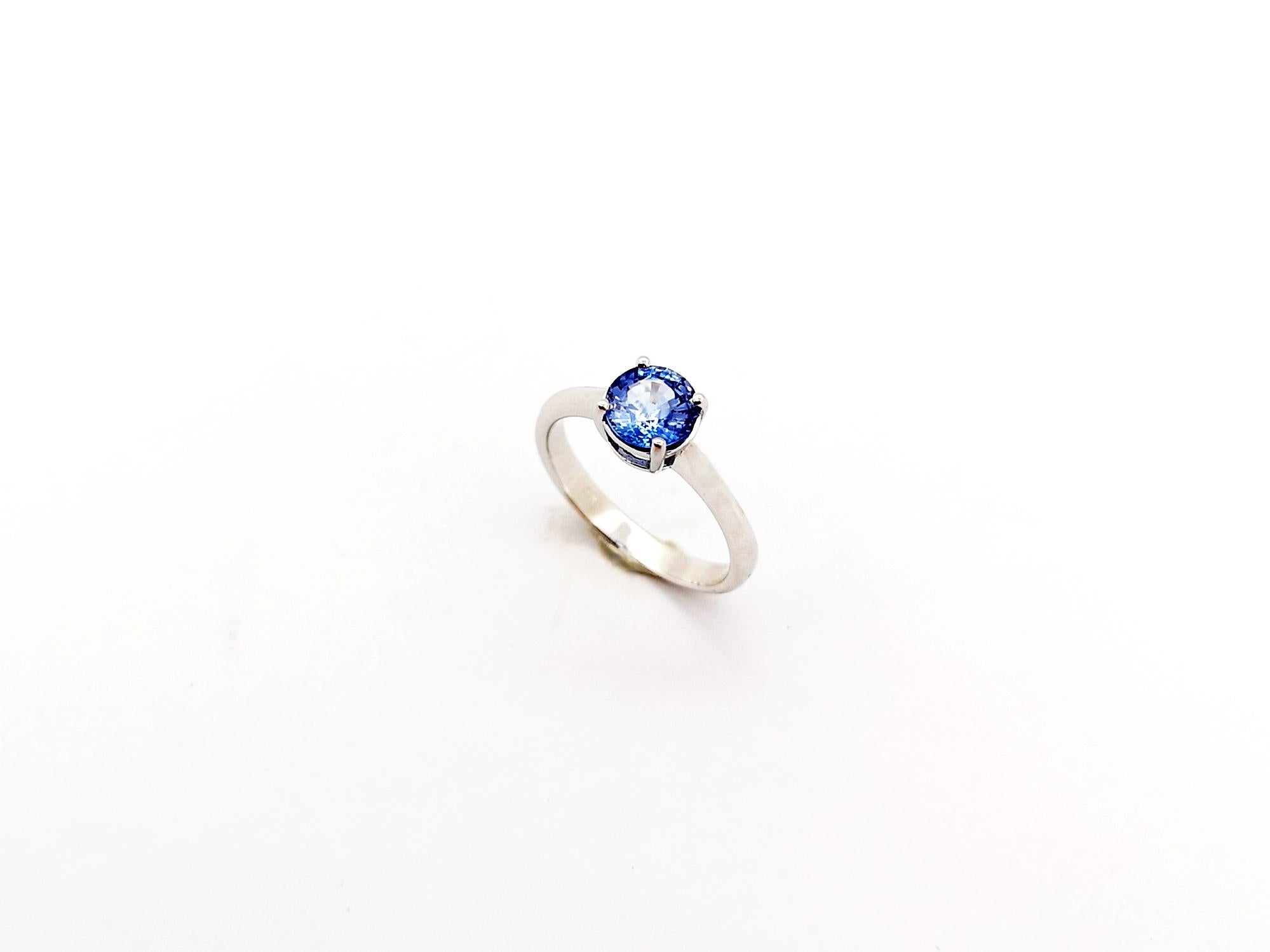 Blue Sapphire Ring set in 18K White Gold Settings For Sale 11