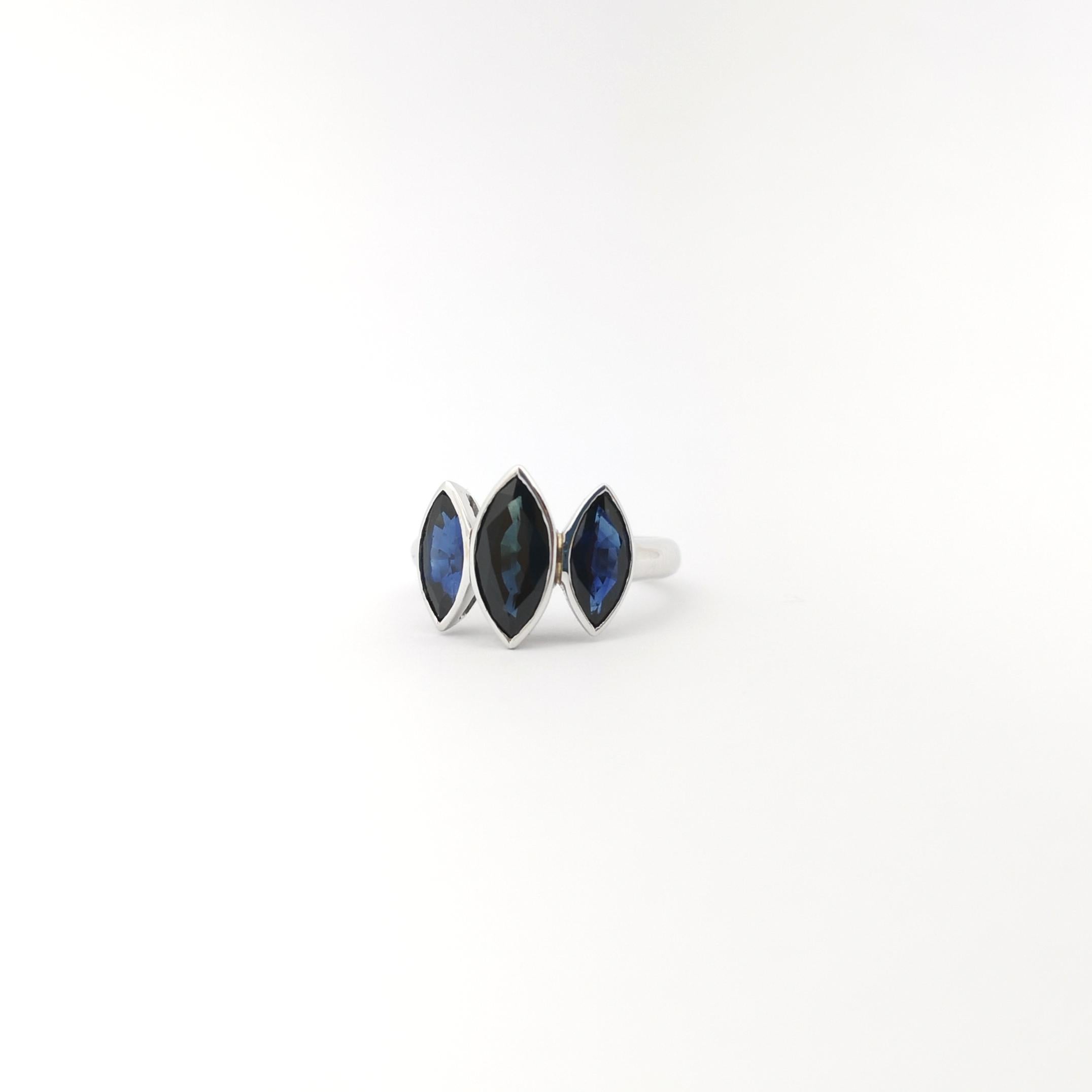 Blue Sapphire Ring set in 18K White Gold Settings For Sale 2