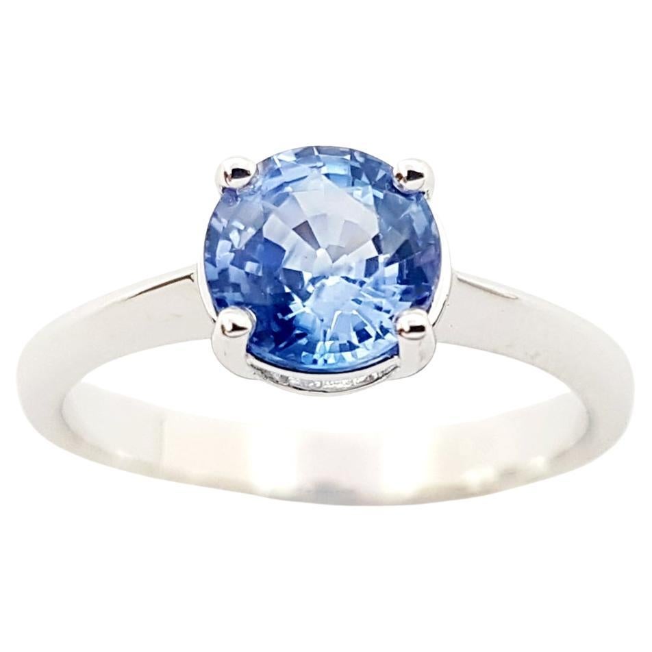 Blue Sapphire Ring set in 18K White Gold Settings For Sale