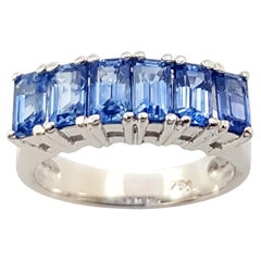 Blue Sapphire Ring set in 18K White Gold Settings